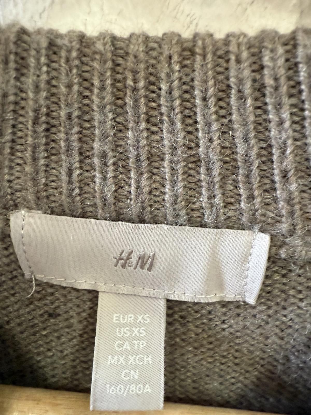 H&M H&M Women's Knit Sweater XS Size XS / US 0-2 / IT 36-38 - 3 Thumbnail