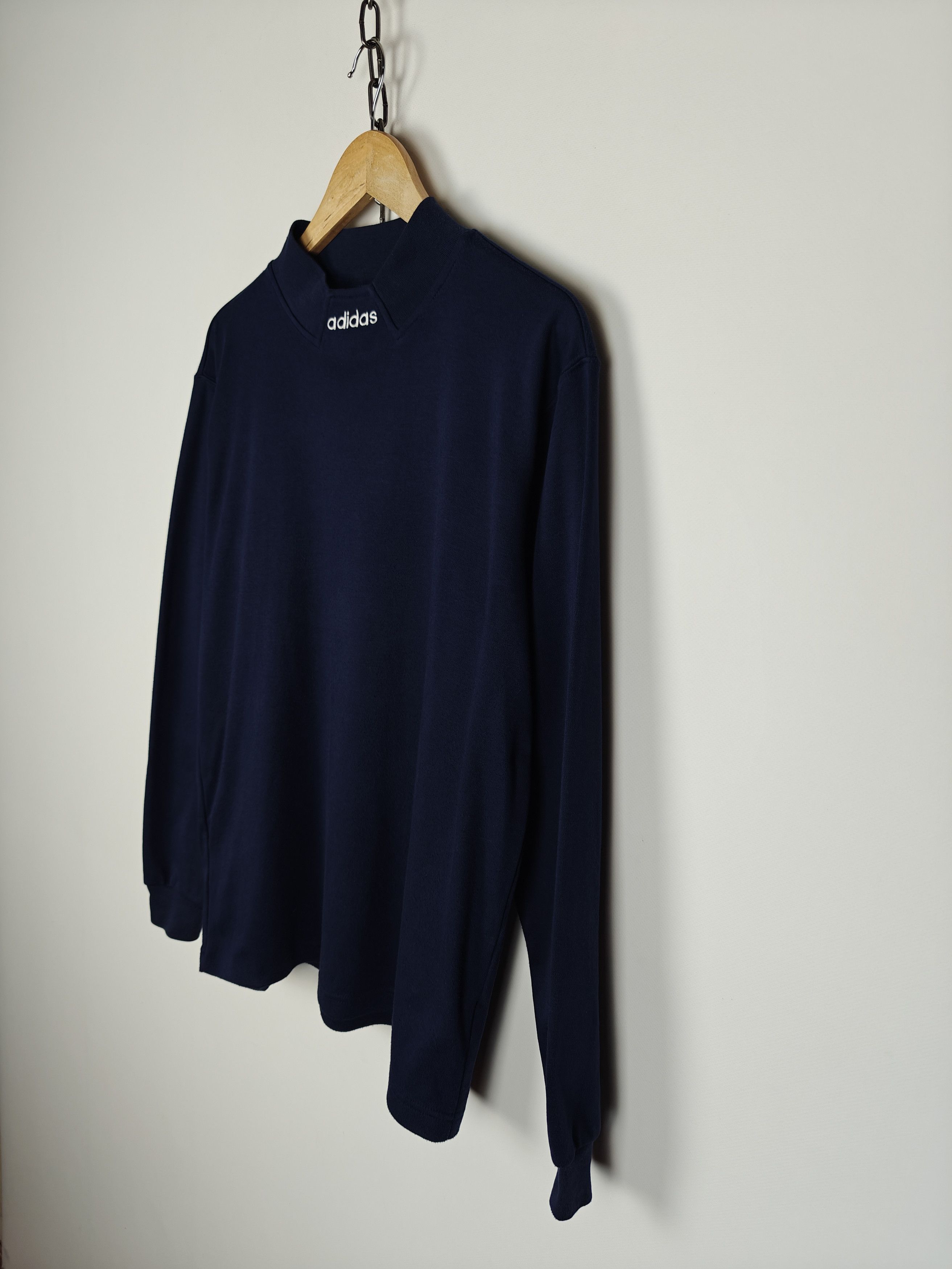 Adidas Adidas VTG Sweatshirt Pullover Neck Logo Blue size M Size US M / EU 48-50 / 2 - 5 Thumbnail