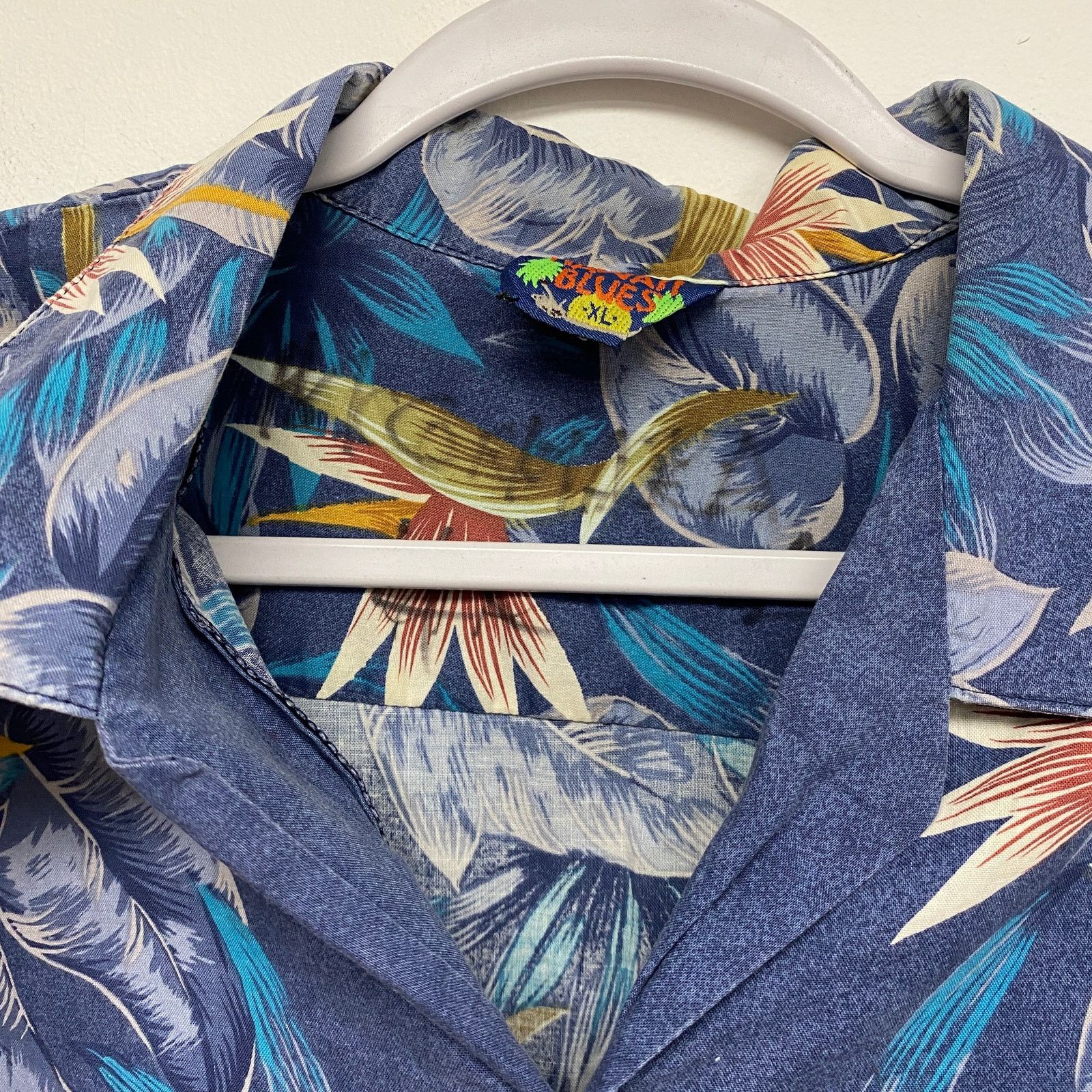 Other Vintage Hawaii Blues Tropical Floral Short Sleeve Button Up Size US XL / EU 56 / 4 - 4 Thumbnail