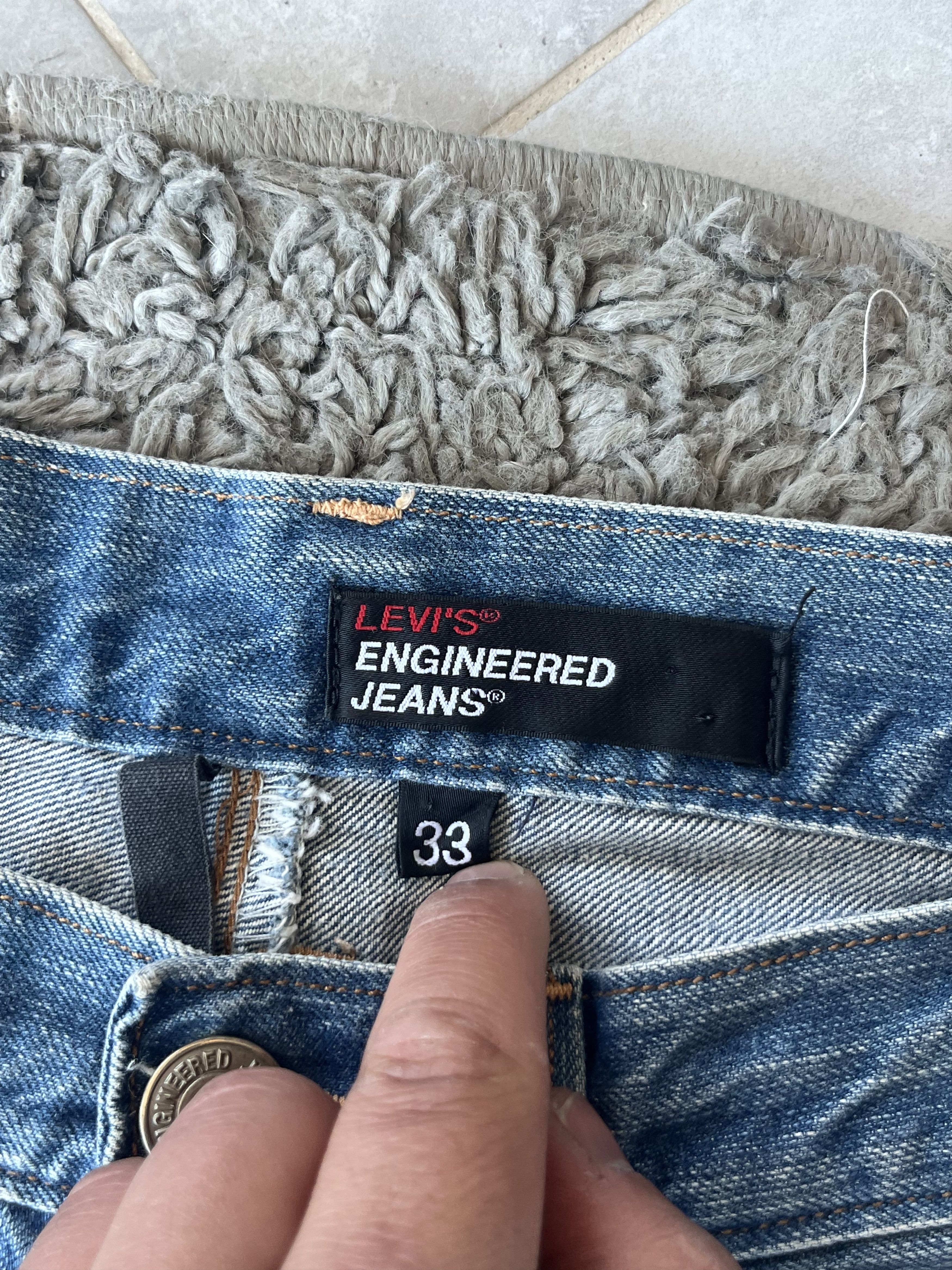 Levi's LEVI’S ENGINEERED JEANS Straight Fit Vintage Y2K Style Size US 33 - 9 Thumbnail