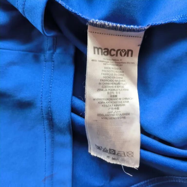 Macron Rushden & Diamonds Macron training football jersey size M Size US M / EU 48-50 / 2 - 5 Thumbnail