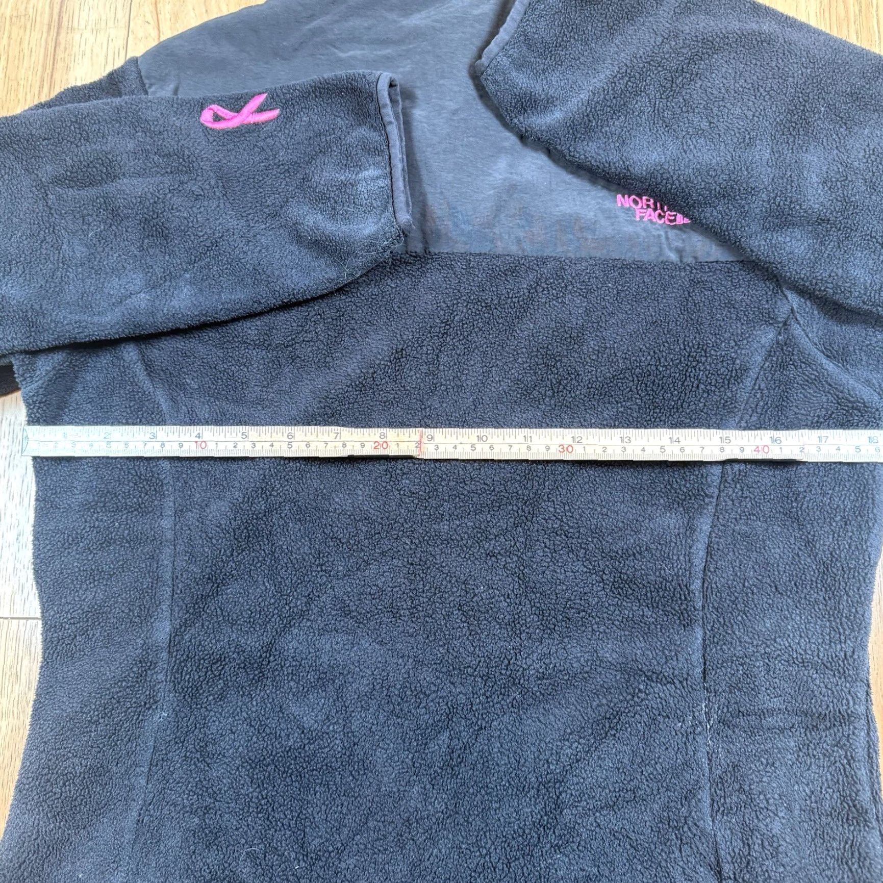 The North Face VINTAGE The North Face Denali Jacket Women’s S Black Full Zip Breast Cancer Aware Womens Size S / US 4 / IT 40 - 7 Thumbnail