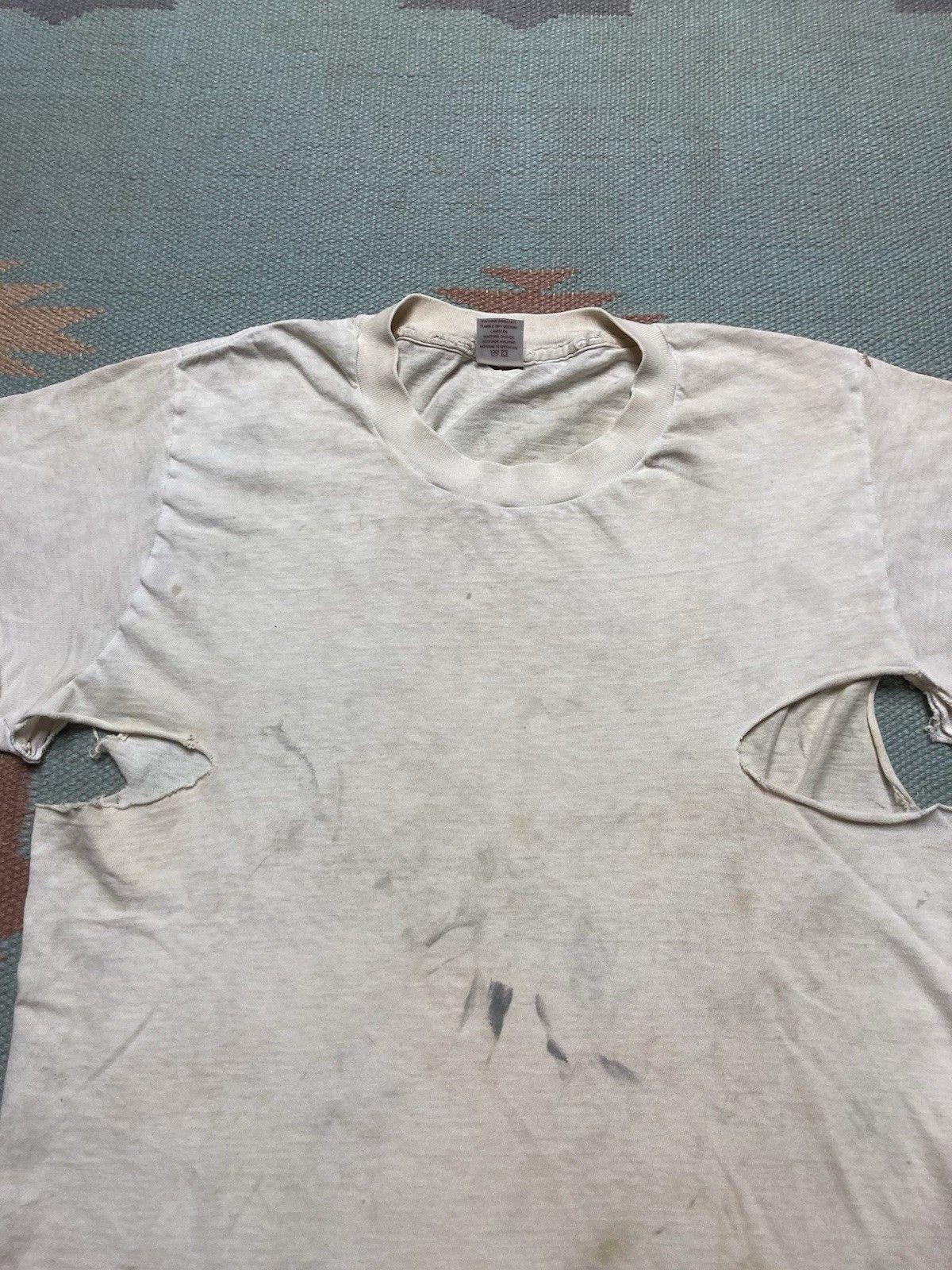 Vintage blank white t shirt jockey distres soft cotton whooped small Size US S / EU 44-46 / 1 - 5 Thumbnail