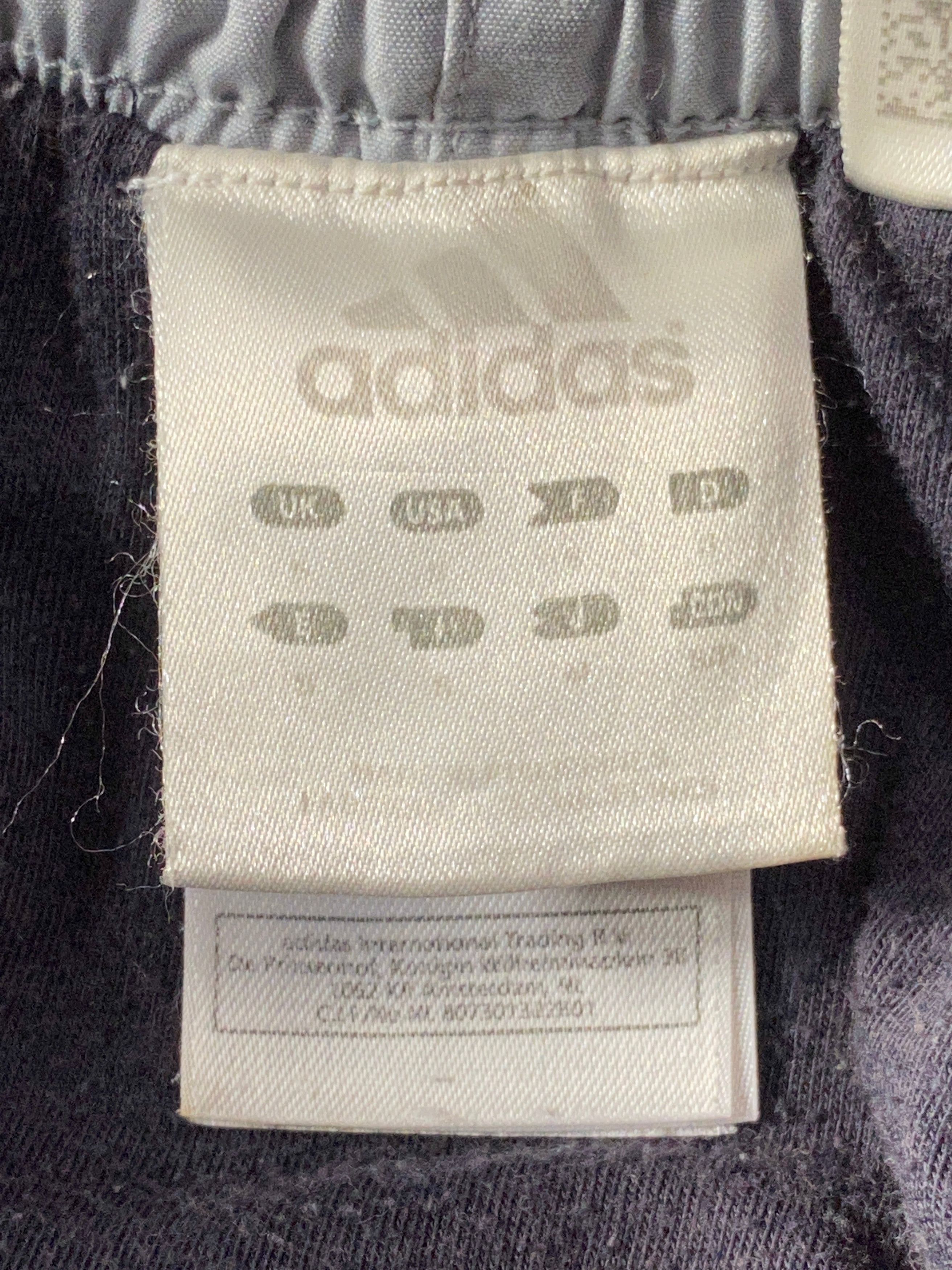 Adidas × Vintage Adidas Vintage Men's Sport Shorts - S Size US 32 / EU 48 - 4 Thumbnail