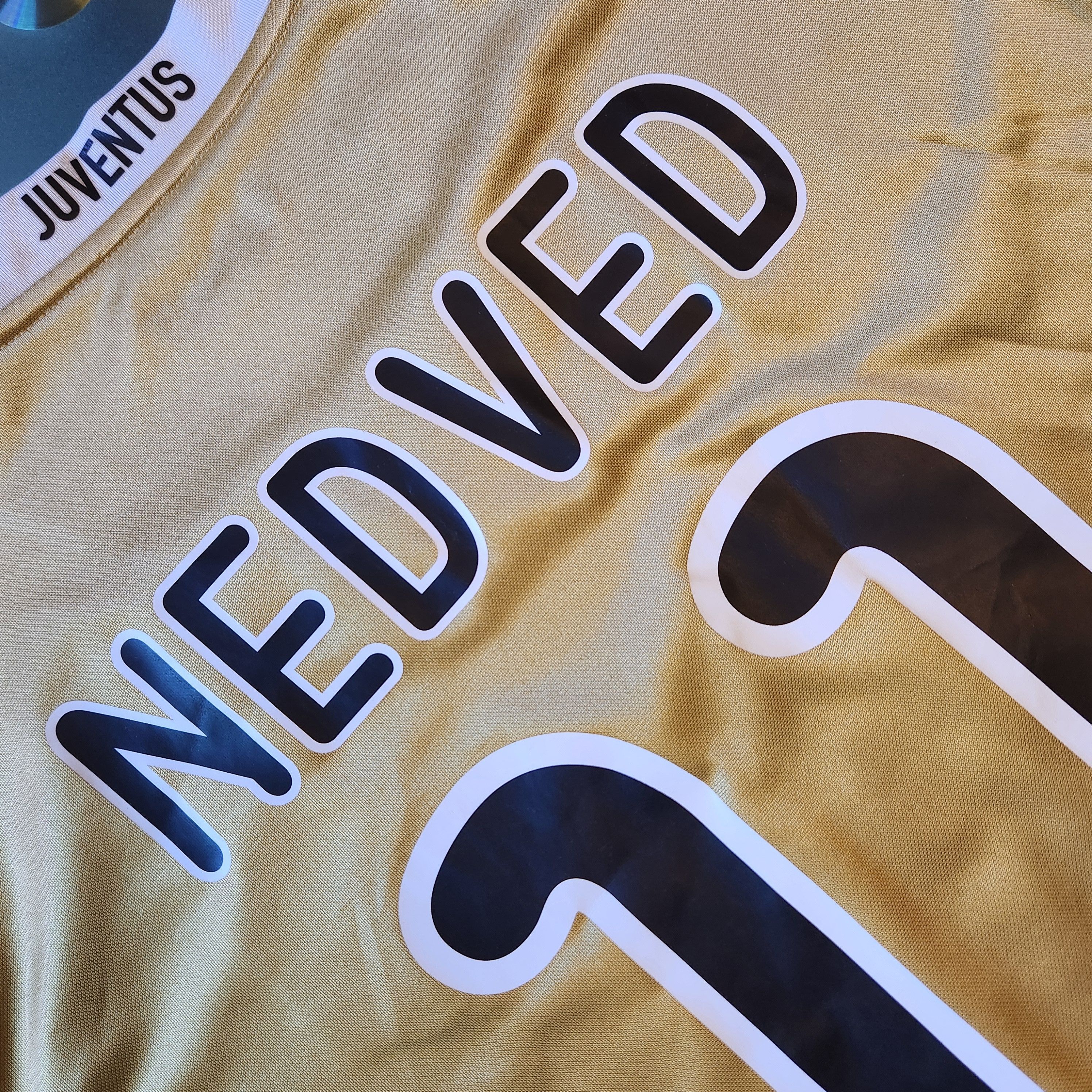 Nike Authentic Retro Juventus NEDVED 2008-2009 08/09 Away Gold Size US M / EU 48-50 / 2 - 4 Thumbnail