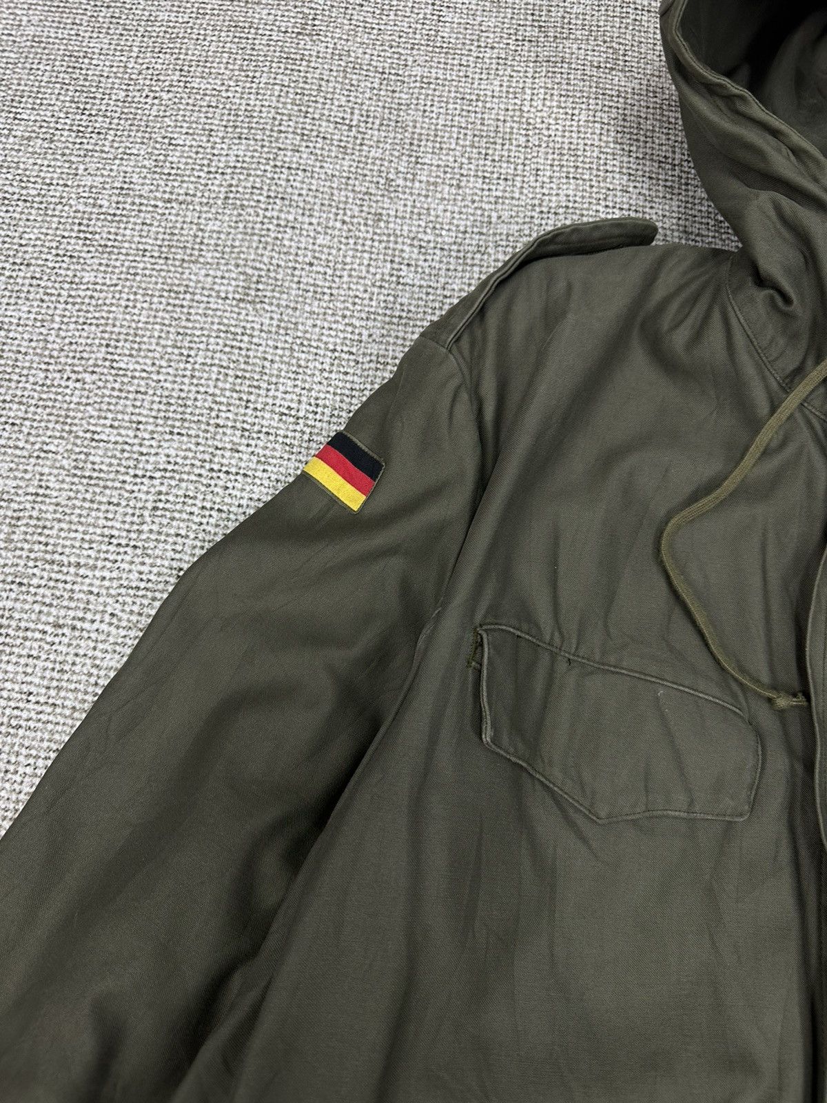 Vintage Rare Vintage Germany Military Army Jacket Z268 Size US L / EU 52-54 / 3 - 2 Thumbnail
