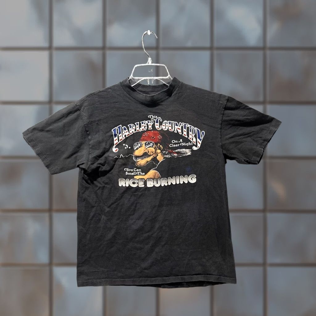 Harley Davidson VINTAGE Harley-Davidson You Can Smell The Rice Burning Black T-Shirt Short Sleeve L Mens 80s Size US 33 - 1 Thumbnail