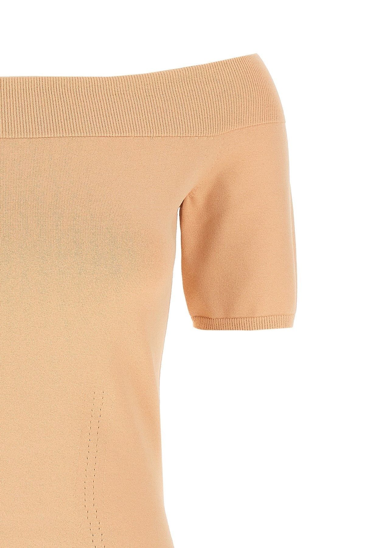 o1srvl11e0326 Off-The-Shoulder Knit Top in Pink