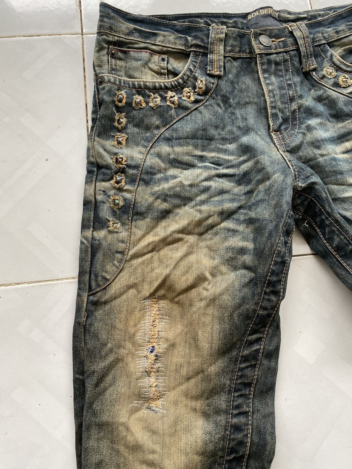 Japanese Brand Solberry Studded Muddy Distressed Jeans Size US 31 - 3 Thumbnail