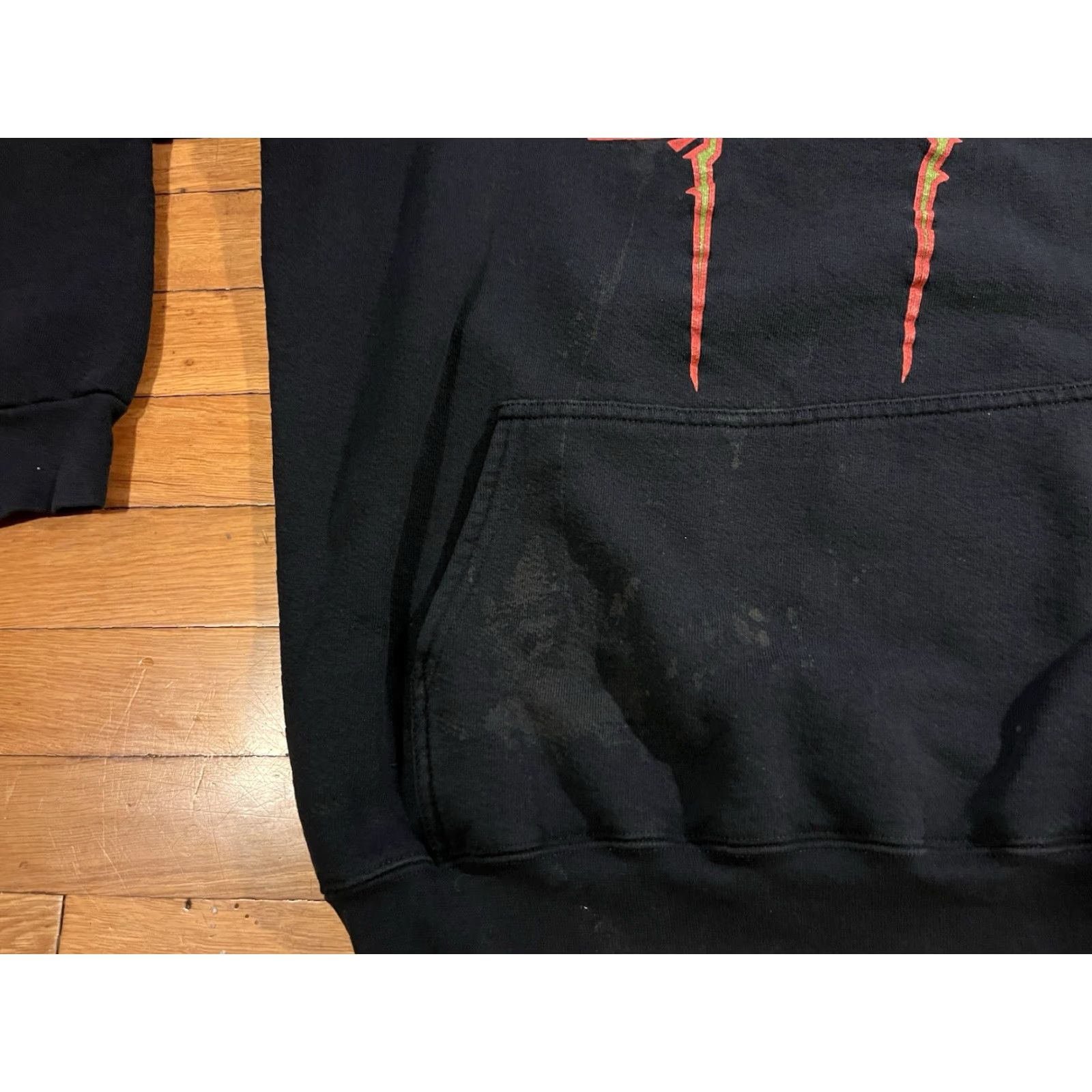 Vintage VINTAGE Yes 2002 Tour Hoodie Men’s Large Black Distressed Y2K Logo Graphic Print Hooded Pockets Mens Size US L / EU 52-54 / 3 - 4 Thumbnail