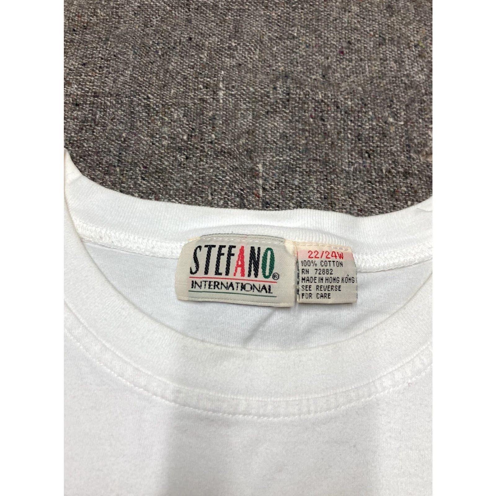 Vintage VINTAGE 90s graphic t shirt tennis shoes running denim steffano intl adult XL Size US XL / EU 56 / 4 - 6 Thumbnail