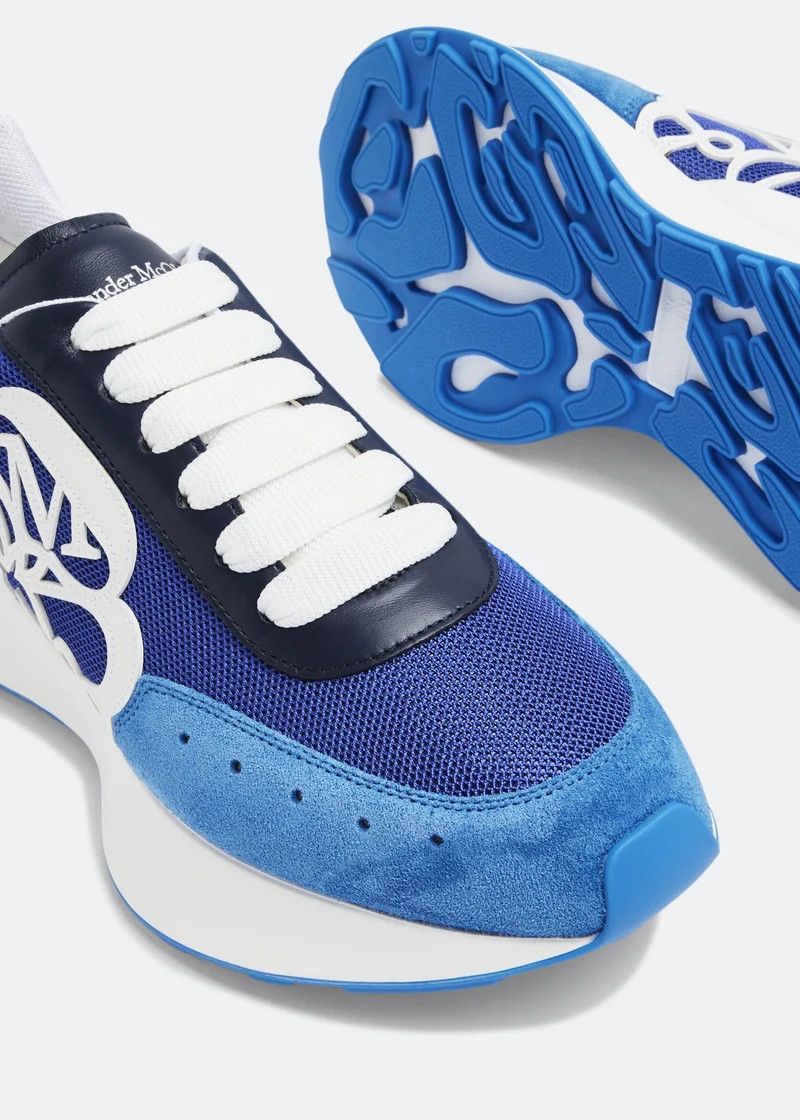 Alexander McQueen o1w1db10725 Sprint Runner in Sky Blue Size US 11 / EU 44 - 2 Thumbnail