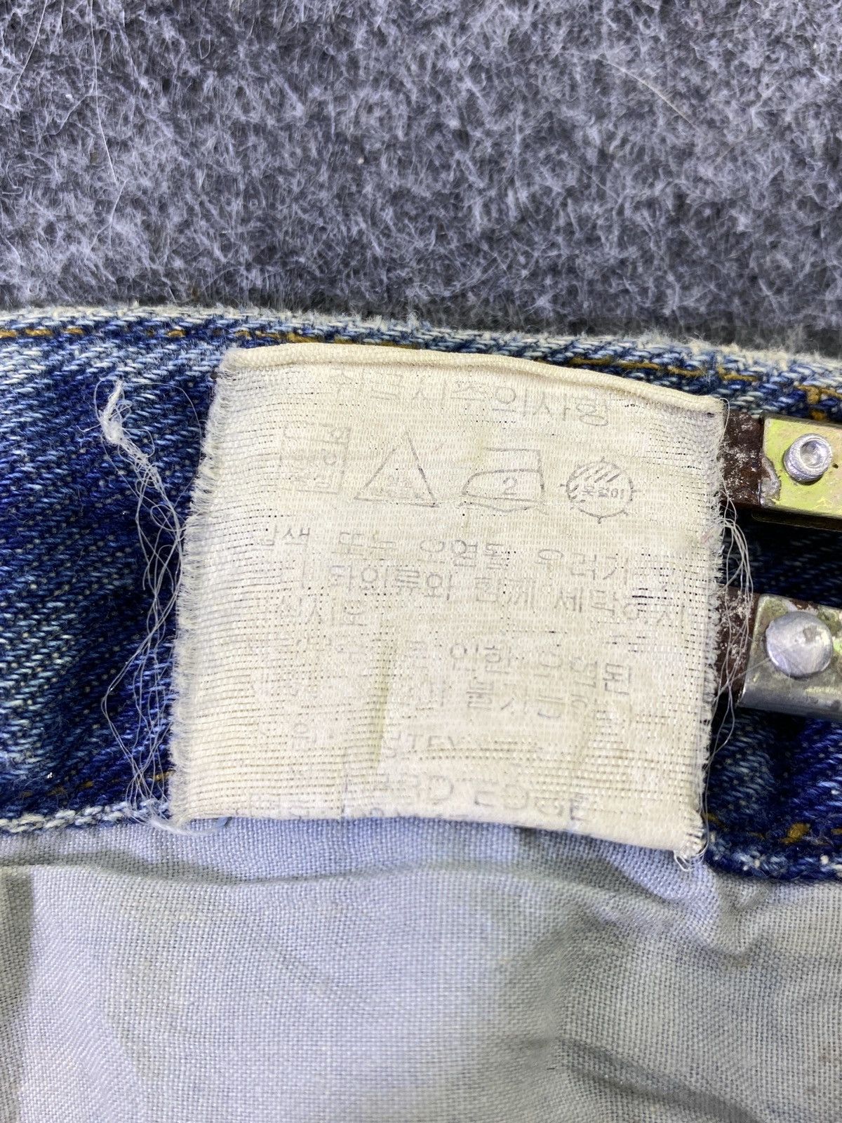 Japanese Brand × Jean Hard Edge Distressed Blue Wash Jeans - J965 Size US 30 / EU 46 - 9 Thumbnail