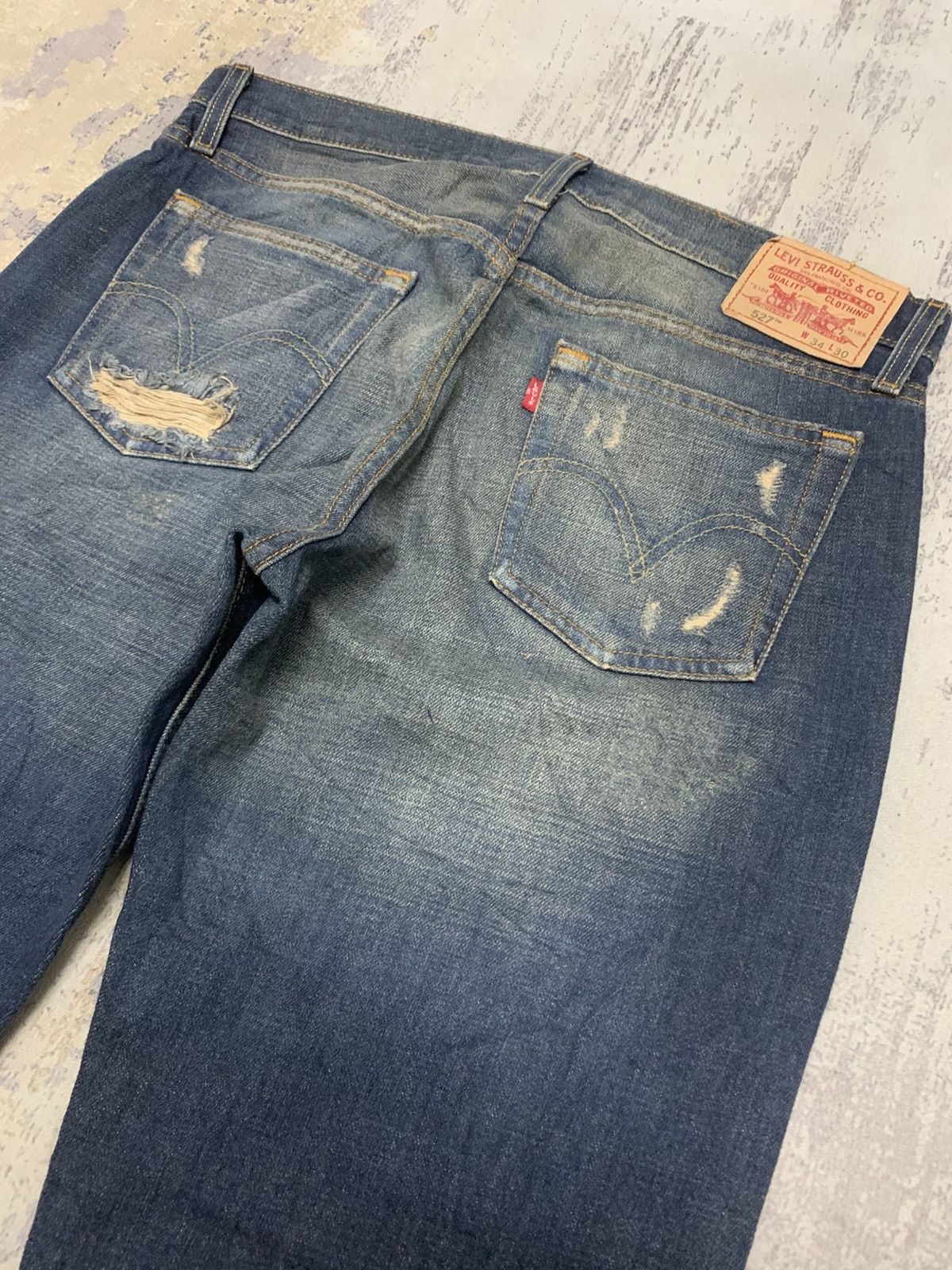 Levi's Vintage Levis 527 Bootcut Distressed Jeans 35x31 Size US 35 - 12 Thumbnail