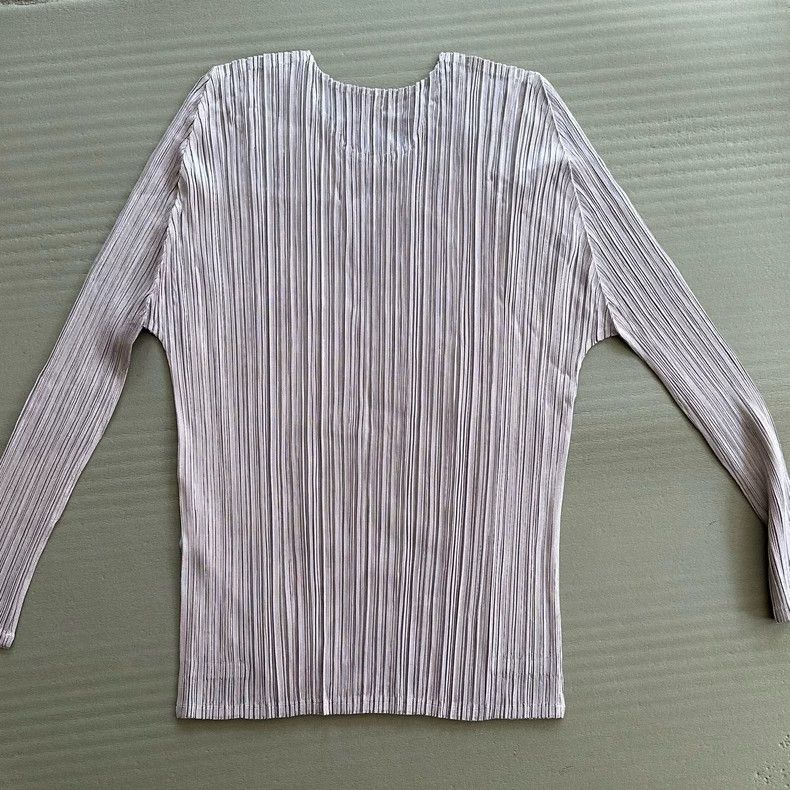 Issey Miyake Issey Miyake size:4 Purple-grey Honor series pleated top Size M / US 6-8 / IT 42-44 - 4 Thumbnail