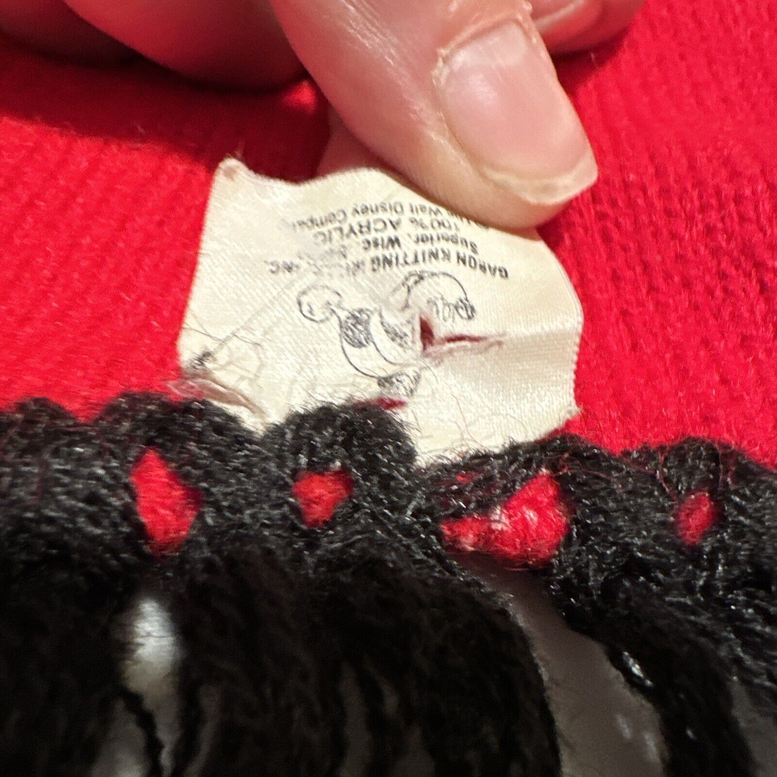 Disney VTG 70s Knitted Fringe Scarf Knitting Mills Mickey Mouse Size ONE SIZE - 3 Thumbnail