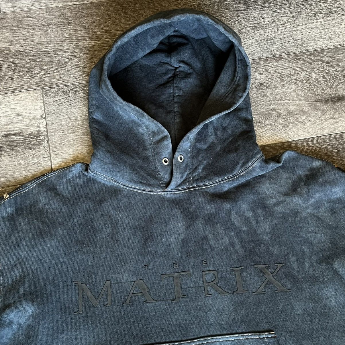 Japanese Brand Deluxe Since 2003 The Matrix Movie Tie Dye Wash Logo Hoodie Size US M / EU 48-50 / 2 - 3 Thumbnail