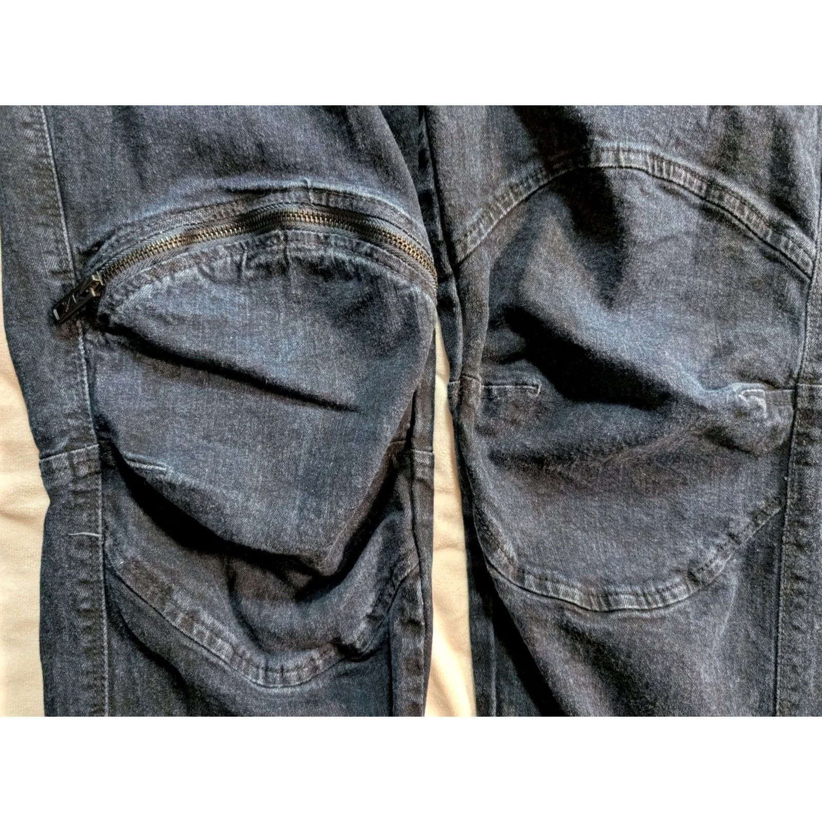 Ecko Unltd. Ecko Unltd. Jeans Slim 5-Pocket Denim Blue Dark Wash Men’s 36x32 Zipper Mid Rise Straight Style 36 32 XS? Size US 36 / EU 52 - 5 Thumbnail