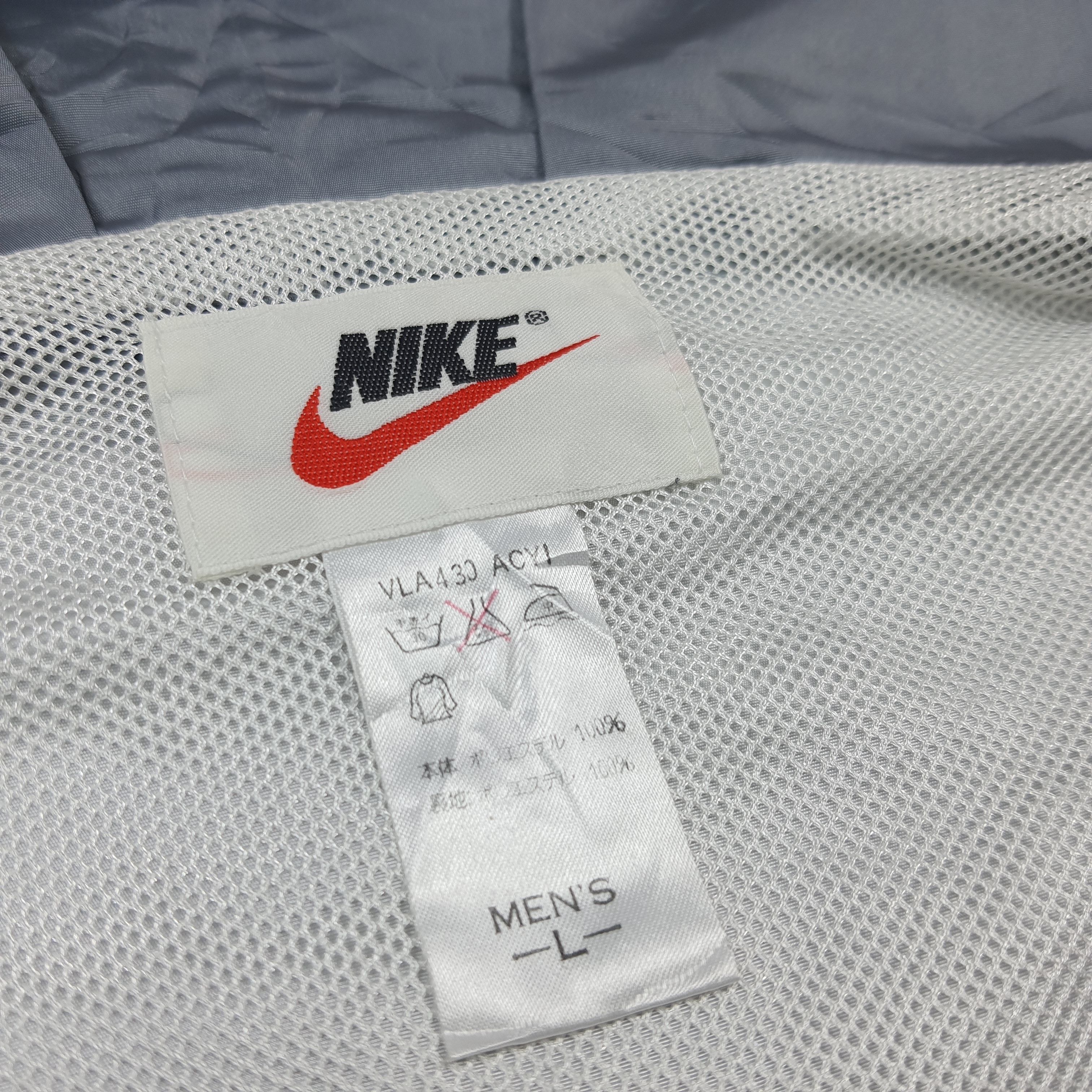 Nike Vintage 90s Nike Skylon Windbreaker Retro Anorak C290N34 Size US XL / EU 56 / 4 - 7 Thumbnail