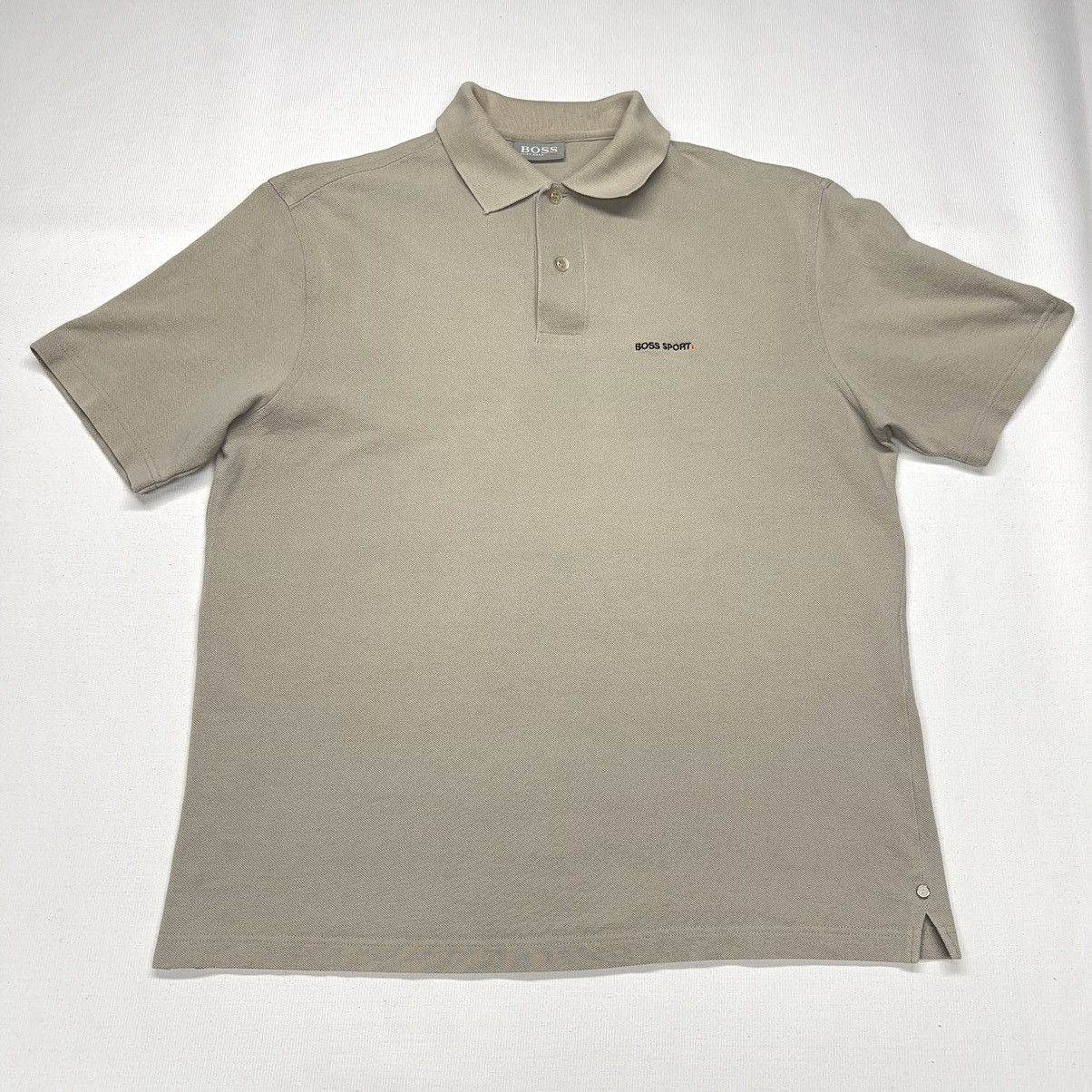 Hugo Boss Huge Boss Polo Beige Sport Embroidered Trooper Logo Y2K Size US L / EU 52-54 / 3 - 1 Thumbnail