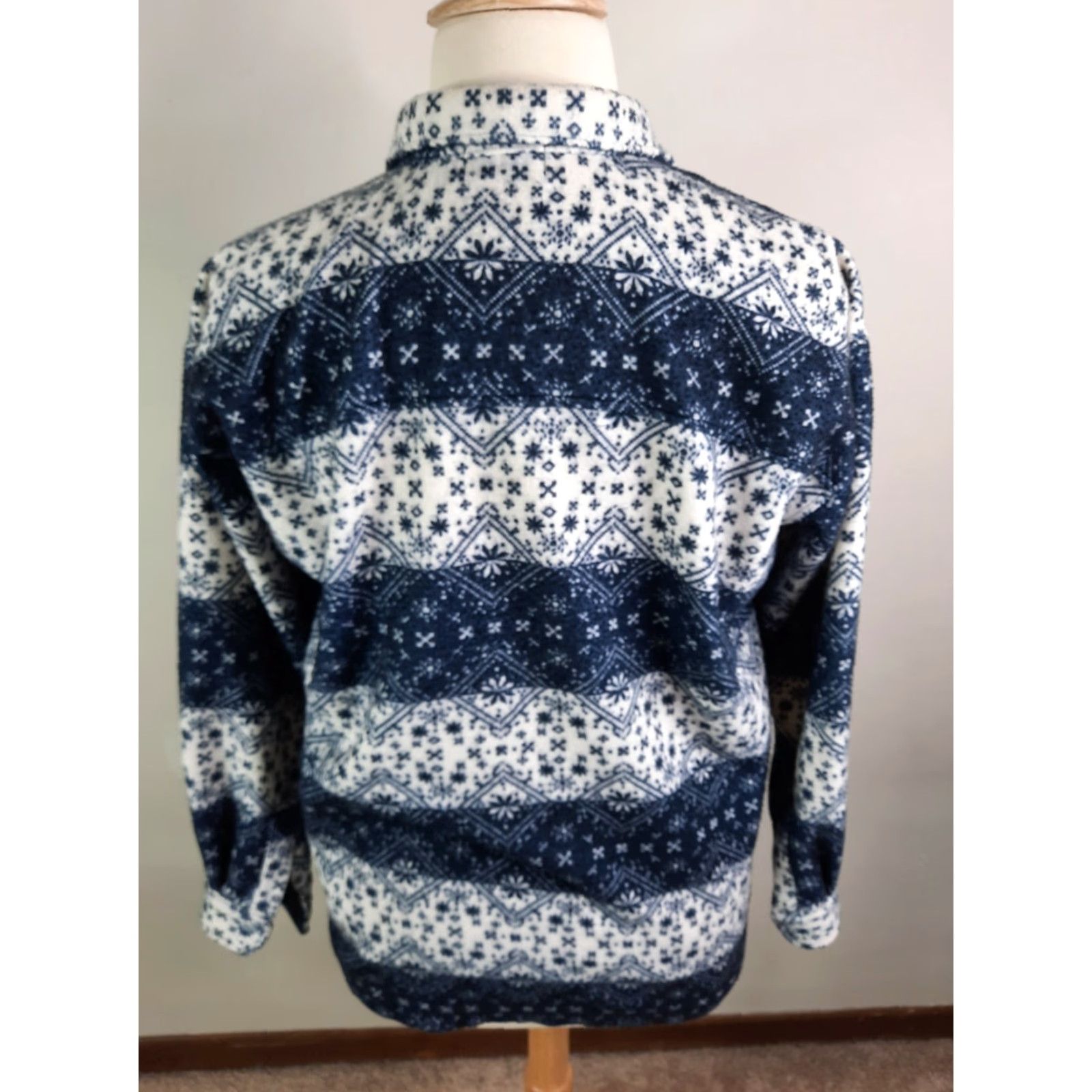 Vintage Vintage Lauren Brooke Fleece Shirt Jacket Womens Large Blue Snowflake Coat M/L Winter 90s Size L / US 10 / IT 46 - 5 Thumbnail