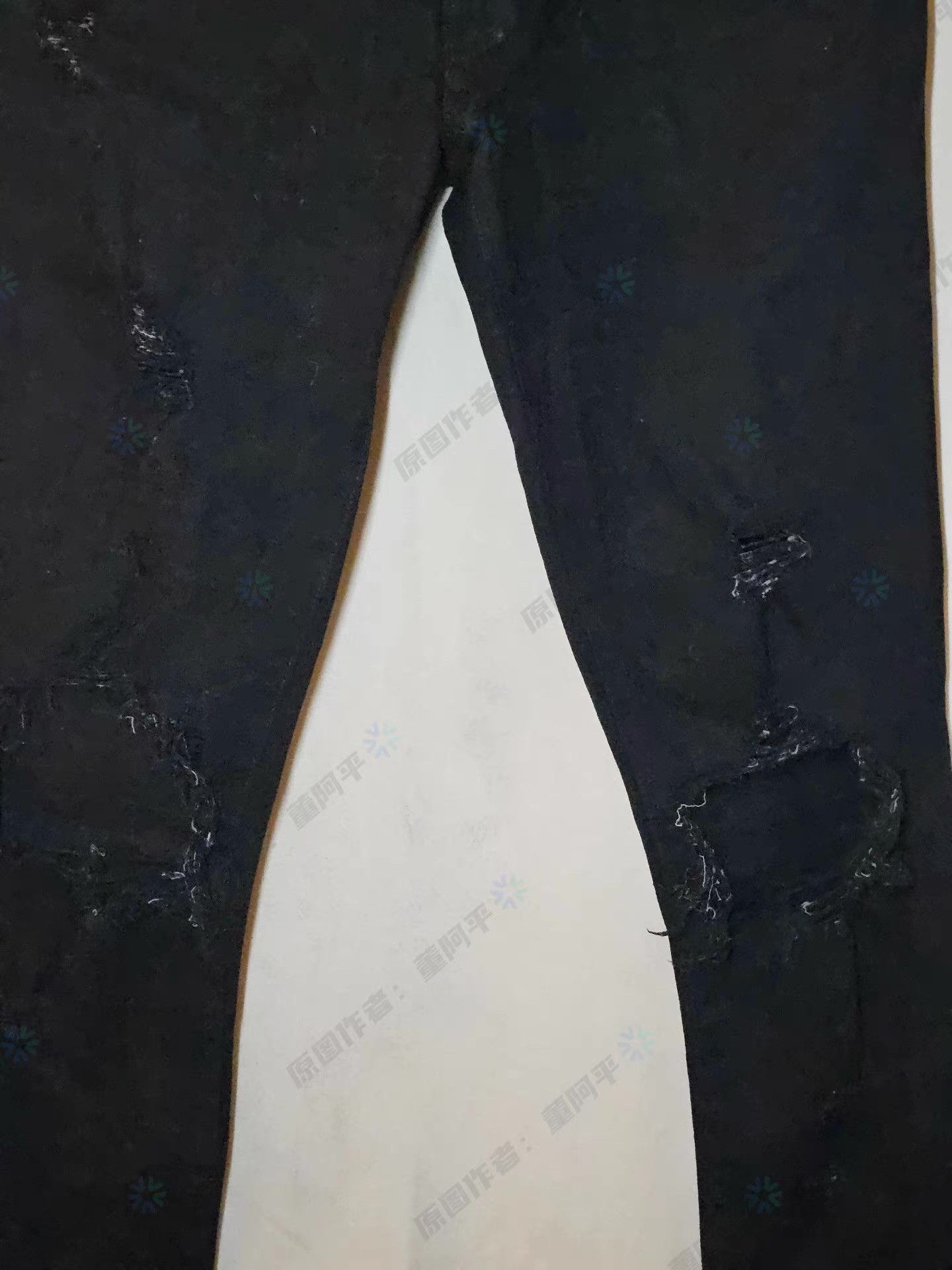 Amiri AMIRI black destroyed knee jeans Q4 Size US 34 / EU 50 - 2 Thumbnail