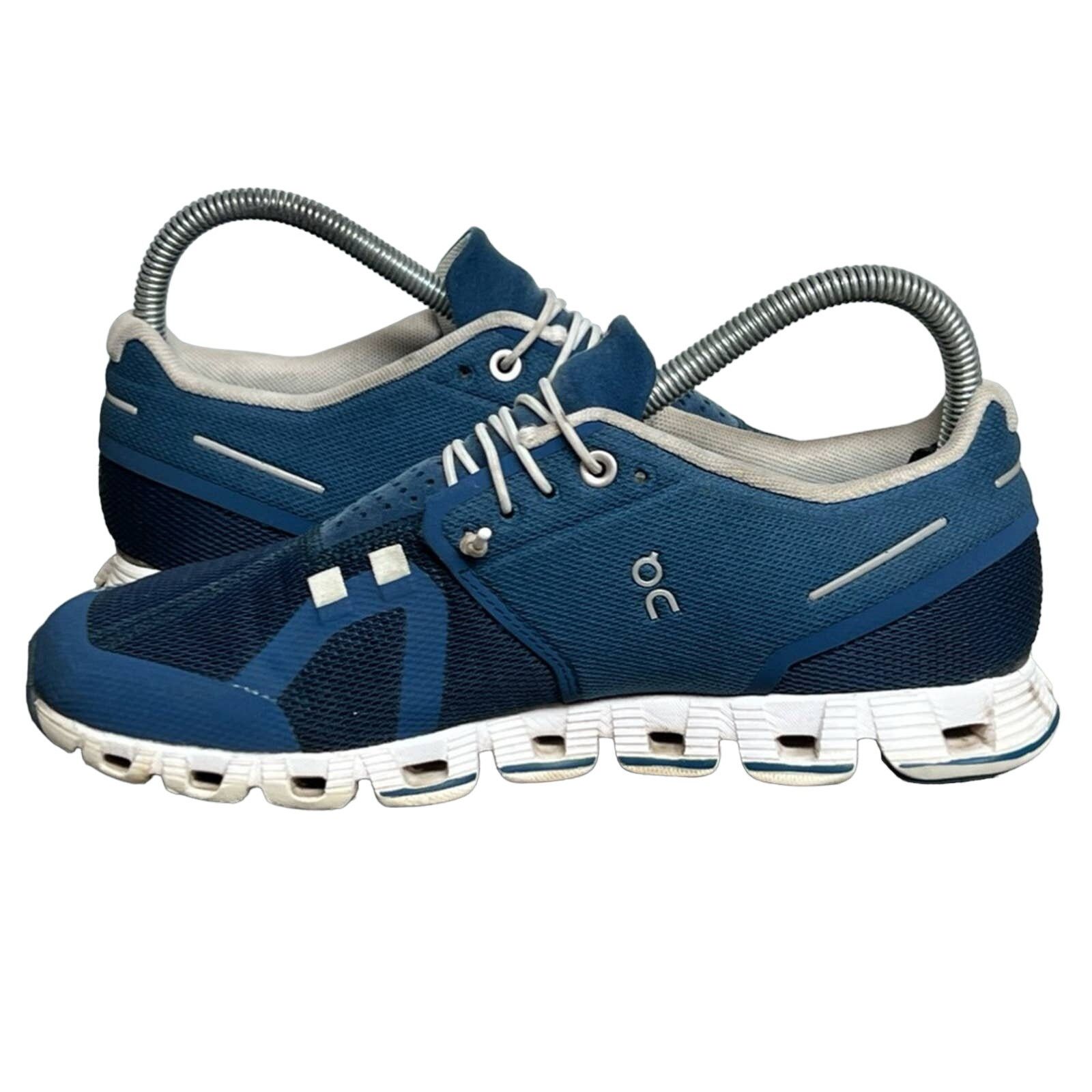 On On Cloud 5 Women's Size 7.5 US Blue White Athletic Shoes Size US 7.5 / IT 37.5 - 5 Thumbnail