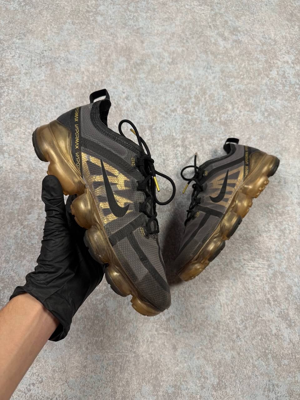 Nike Nike Air Vapormax Black Gold Sneakers Size US 9 / EU 42 - 1 Thumbnail
