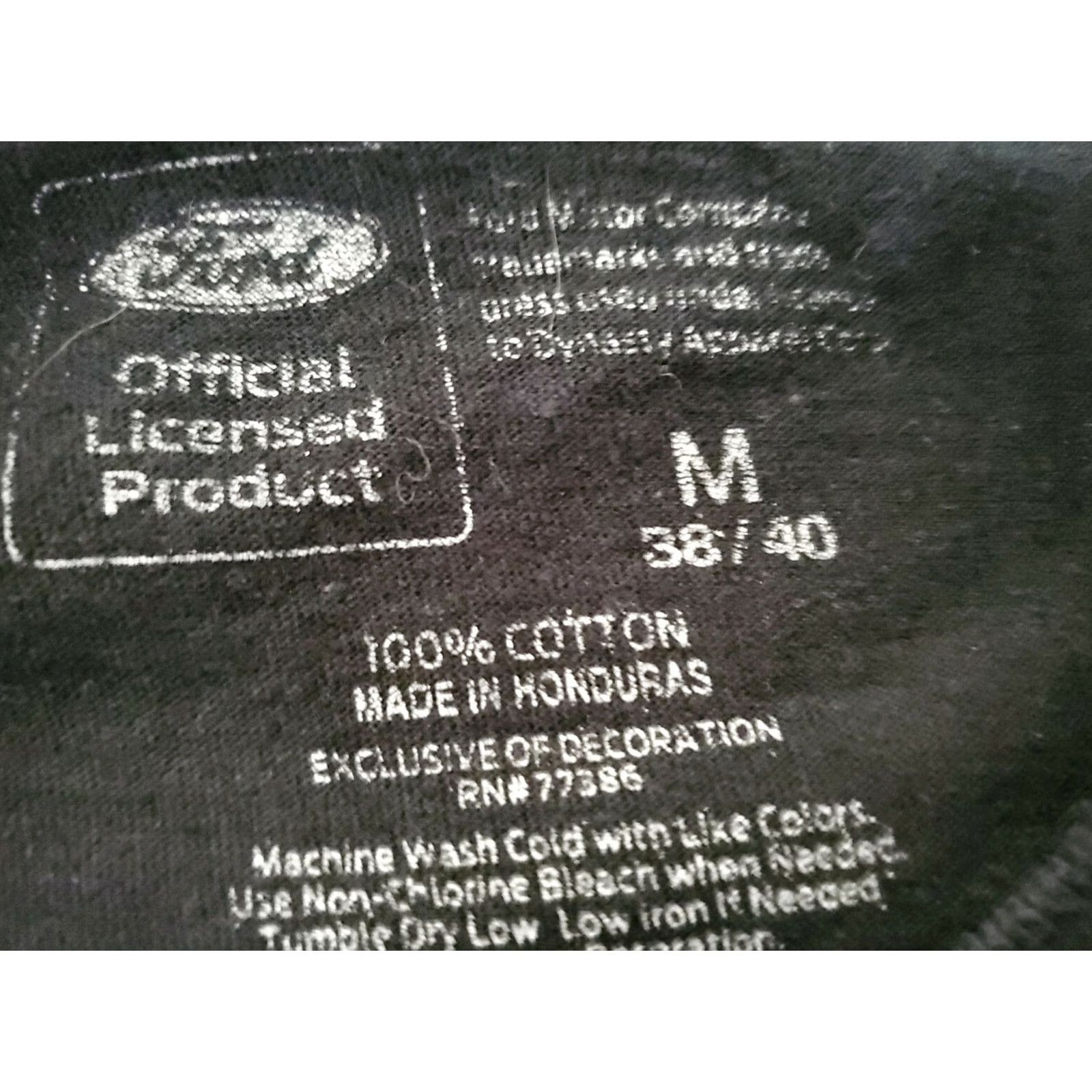 Ford Ford MUSTANG Official Licensed Product Flame Racing Black S/S TShirt SZ M Shirt Adult M Black Cotton Crew Neck Unisex Cars 90s? Size US M / EU 48-50 / 2 - 5 Thumbnail