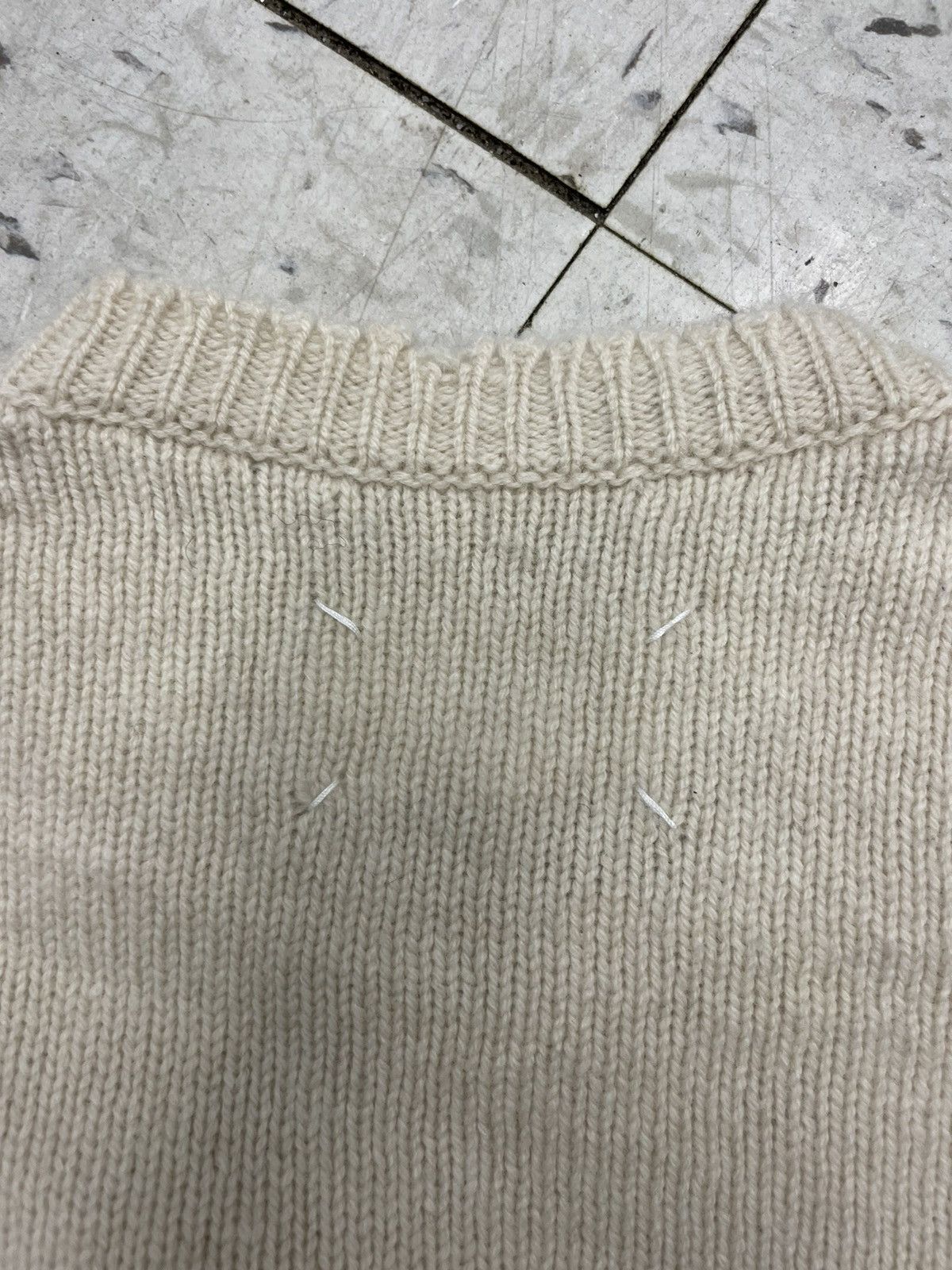 Maison Margiela Distressed Destroyed Crewneck Sweater Wool Size US S / EU 44-46 / 1 - 10 Thumbnail
