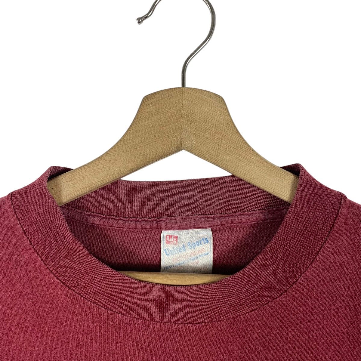 Vintage Vintage 90s YALE University Big spellout maroon colour tee Size US S / EU 44-46 / 1 - 5 Thumbnail