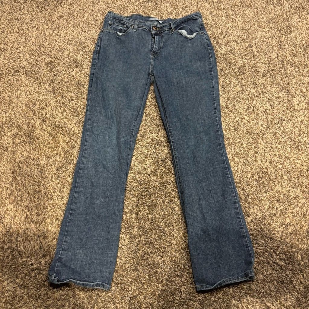 Levi's Levi's Women's Classic Bootcut Jeans Size 31" - 4 Thumbnail