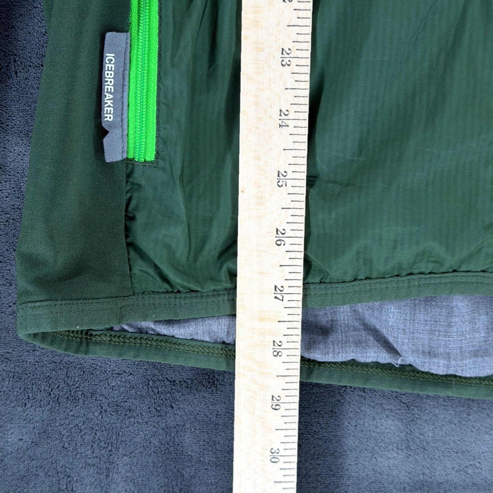 Icebreaker Icebreaker MerinoLOFT Jacket Mens Small Green Full Zip Puffer Active Thumbholes Size US S / EU 44-46 / 1 - 6 Thumbnail
