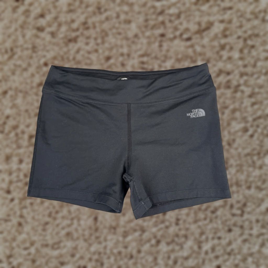 The North Face The North Face Shorts Womens Large Black Sweat Polyester Blend Run Gym READ ME Size 36" / US 14 / IT 50 - 1 Thumbnail