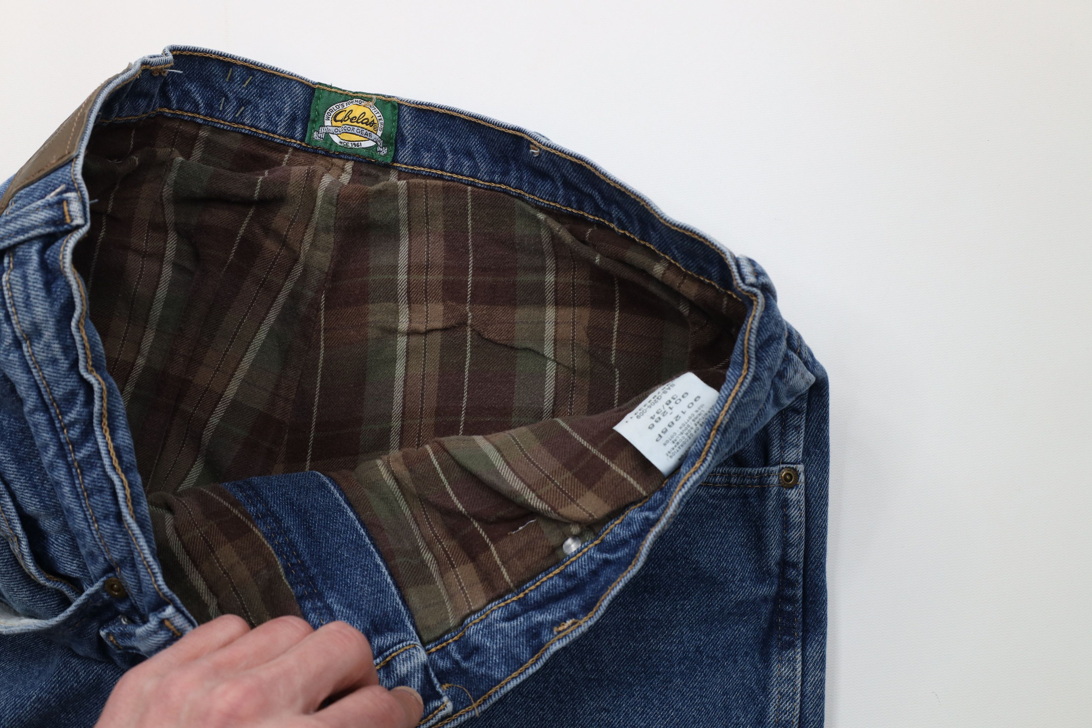 Cabelas Vintage Cabelas Flannel Lined Relaxed Fit Denim Jeans Blue Size US 38 / EU 54 - 9 Thumbnail