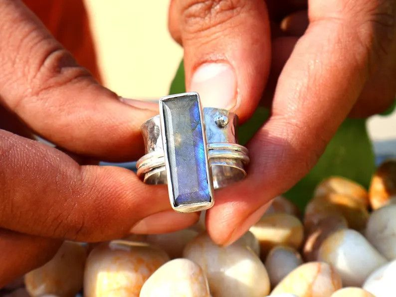 Handmade Labradorite Spinner Ring, Handmade Sterling Silver Ring Gift Size ONE SIZE - 1 Thumbnail