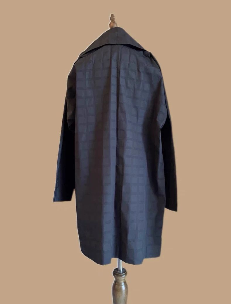 Issey Miyake Issey Miyake size:2 Black mainline trench coat Size XS / US 0-2 / IT 36-38 - 2 Thumbnail