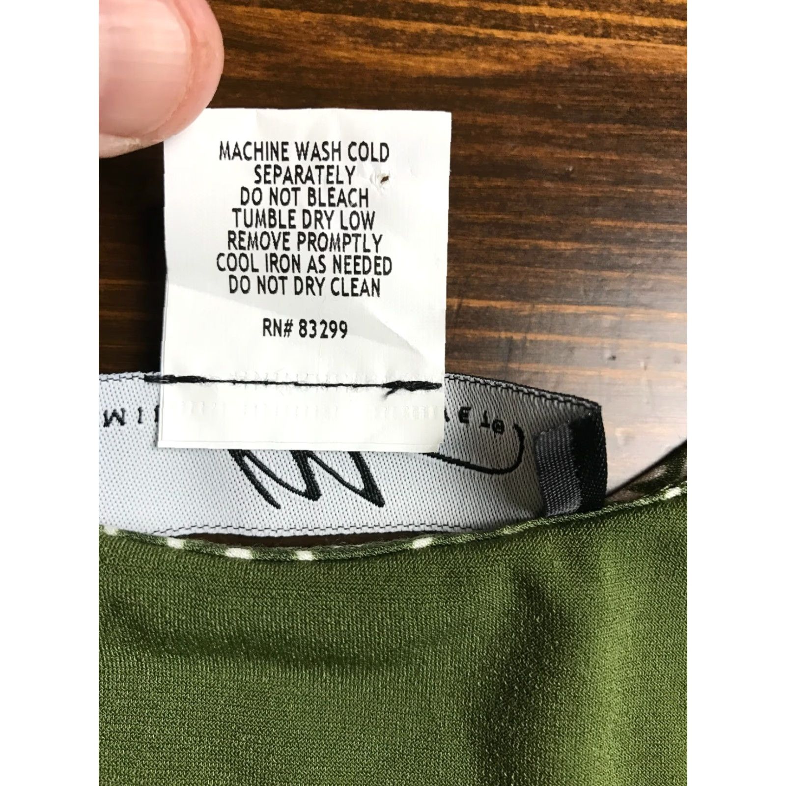Velvet Midnight Velvet Tank Shirt Women's Small Green White Sleeveless Tank Top Modern Basics Casual, Sleeveless, VINTAGE No? Wait Size S / US 4 / IT 40 - 6 Thumbnail