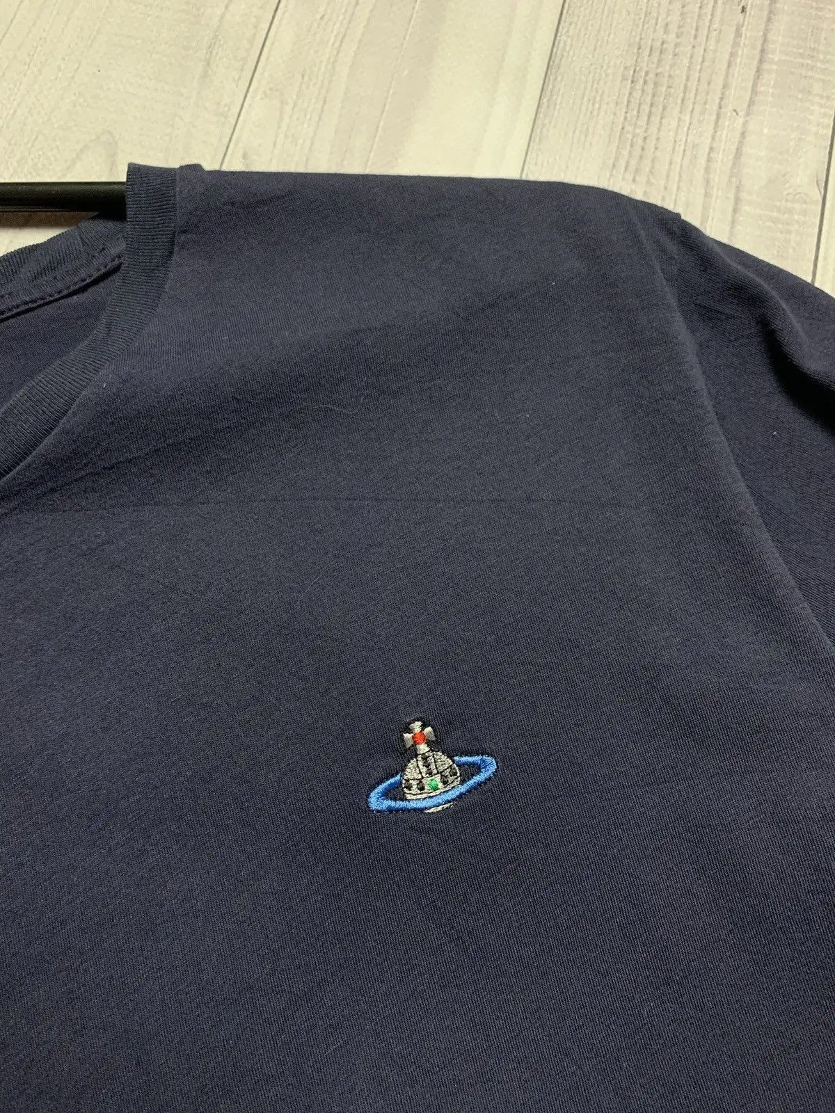 Vivienne Westwood Vintage Vivienne Westwood tee logo size M/L Size US M / EU 48-50 / 2 - 5 Thumbnail
