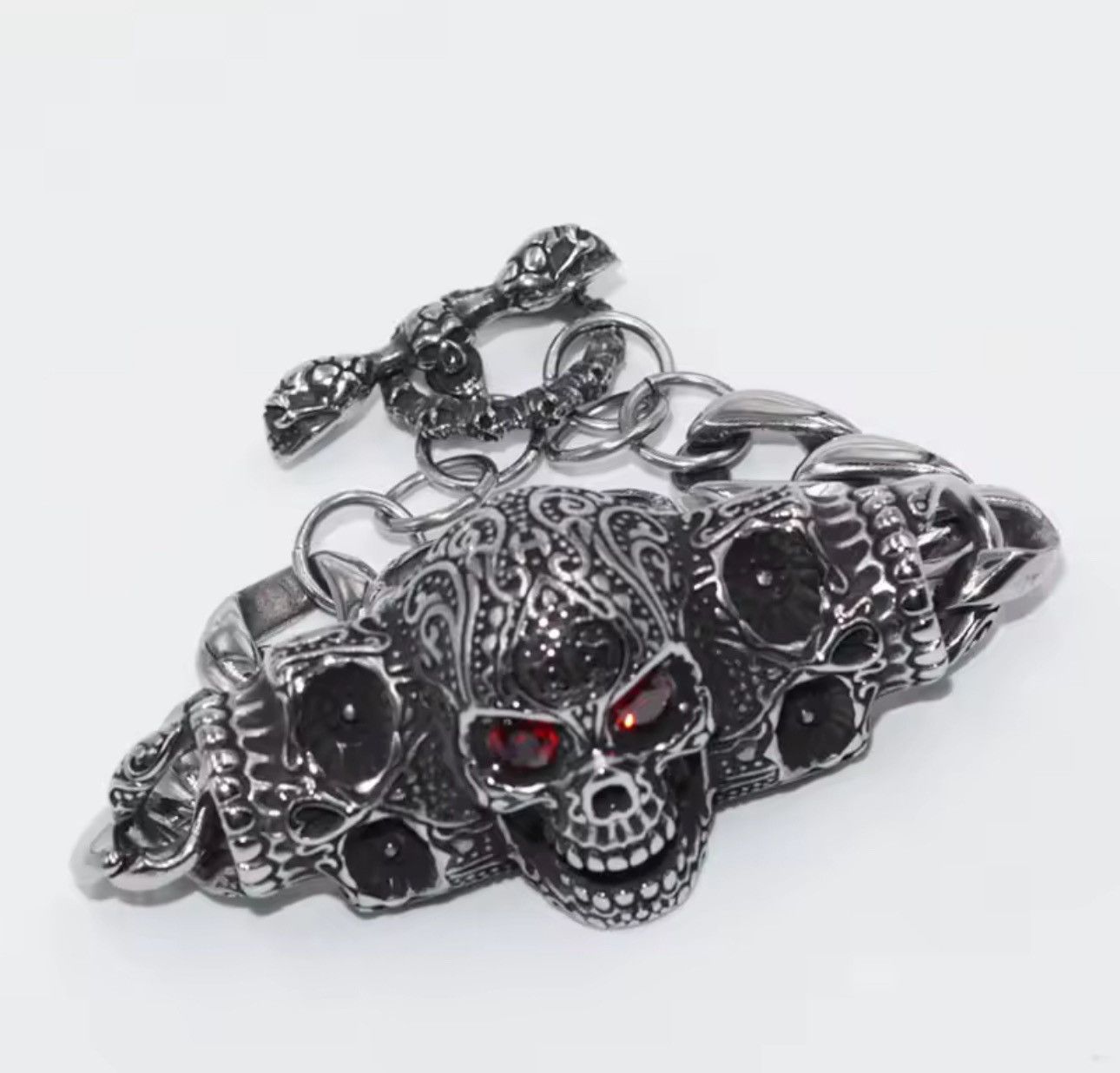 Jewelry Gothic Punk Skull Red Eye Shiny Bracelet Chain Size ONE SIZE - 2 Thumbnail
