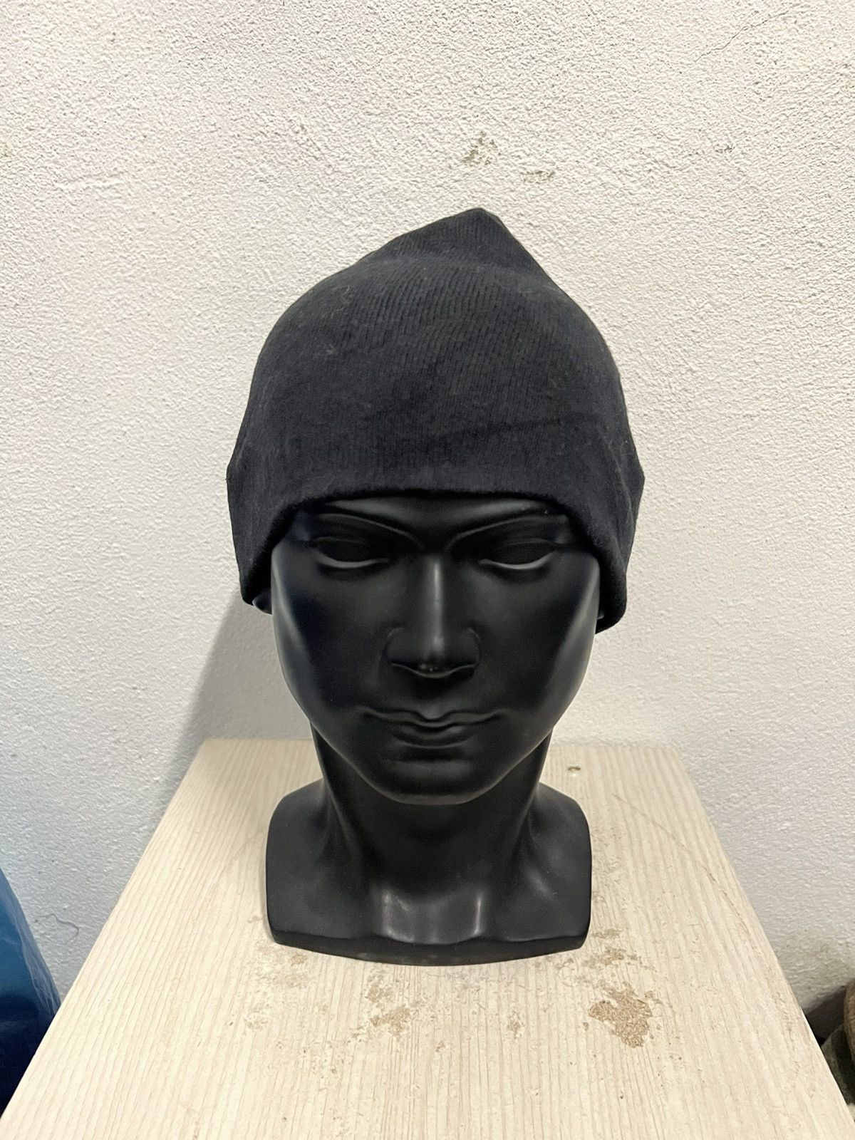 Japanese Brand Japanese Brand Uniqlo Plain Beanie Hat Size ONE SIZE - 2 Thumbnail
