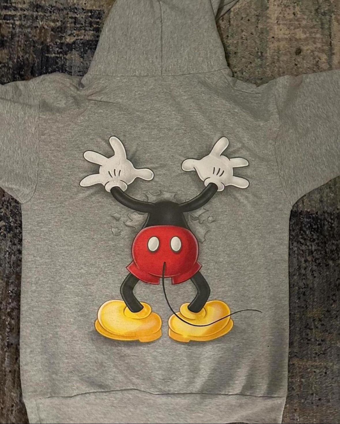 Disney × Vintage VERY VINTAGE DISNEY HOODIE Size US S / EU 44-46 / 1 - 4 Thumbnail