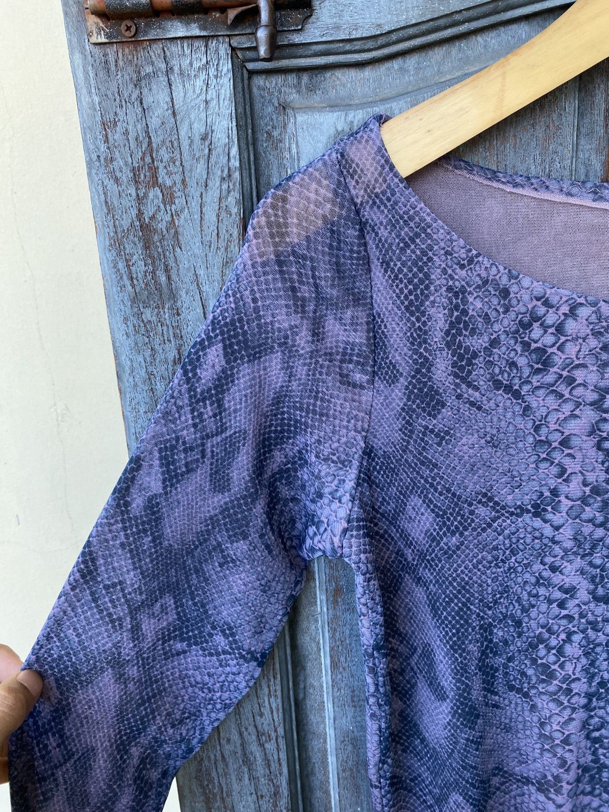 Vintage Vintage Purple Snake Print Mesh Long Sleeve Top Japanese Size XS / US 0-2 / IT 36-38 - 4 Thumbnail
