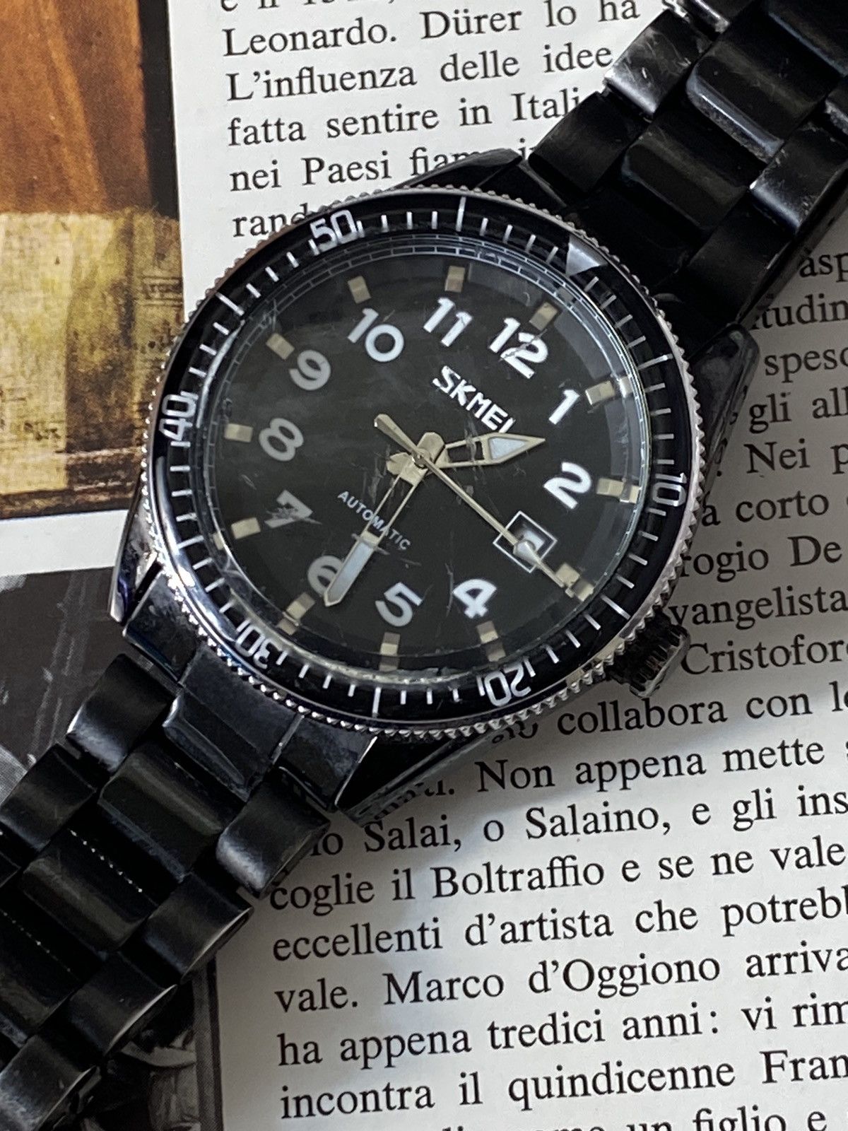Japanese Brand Automatic SKMEI Watch: Durable & Classic Design Size ONE SIZE - 2 Thumbnail
