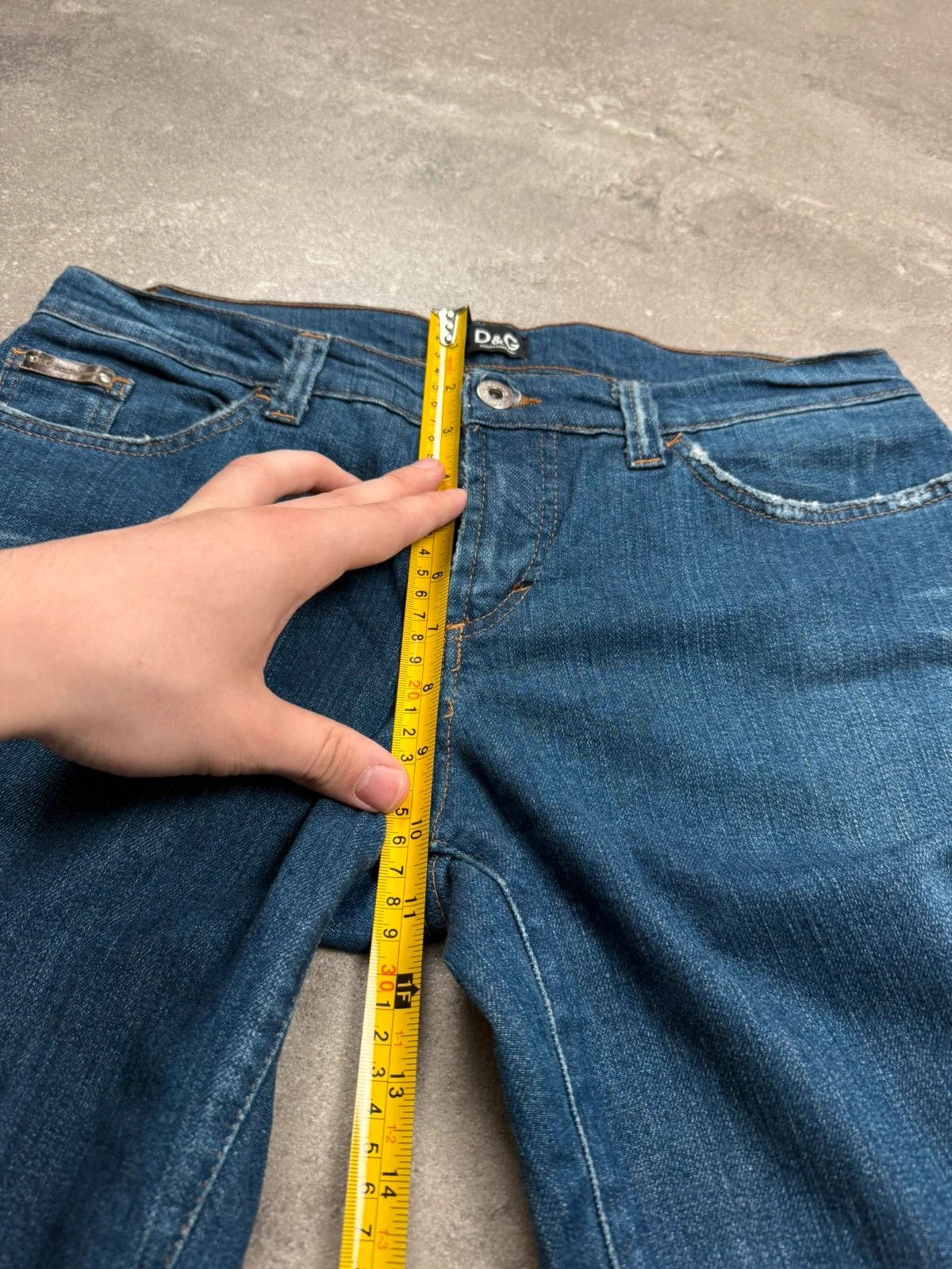 Dolce & Gabbana Dolce Gabbana jean y2k vintage 90s 00s but cat rap hip hop Size 30" / US 8 / IT 44 - 13 Thumbnail