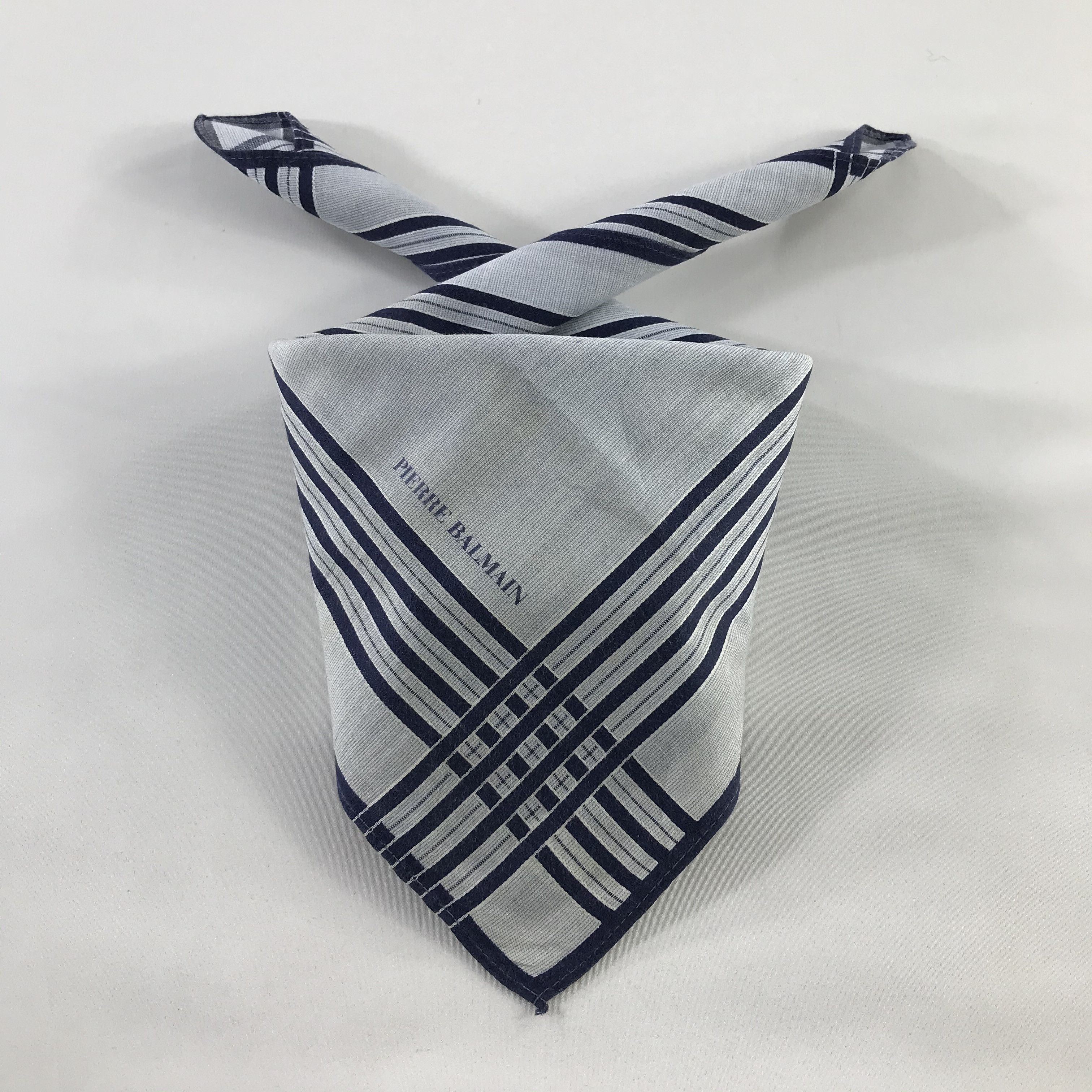 Pierre Balmain × Vintage Pierre Balmain Bandana / Handkerchief / Neckerchief - S425 Size ONE SIZE - 3 Thumbnail