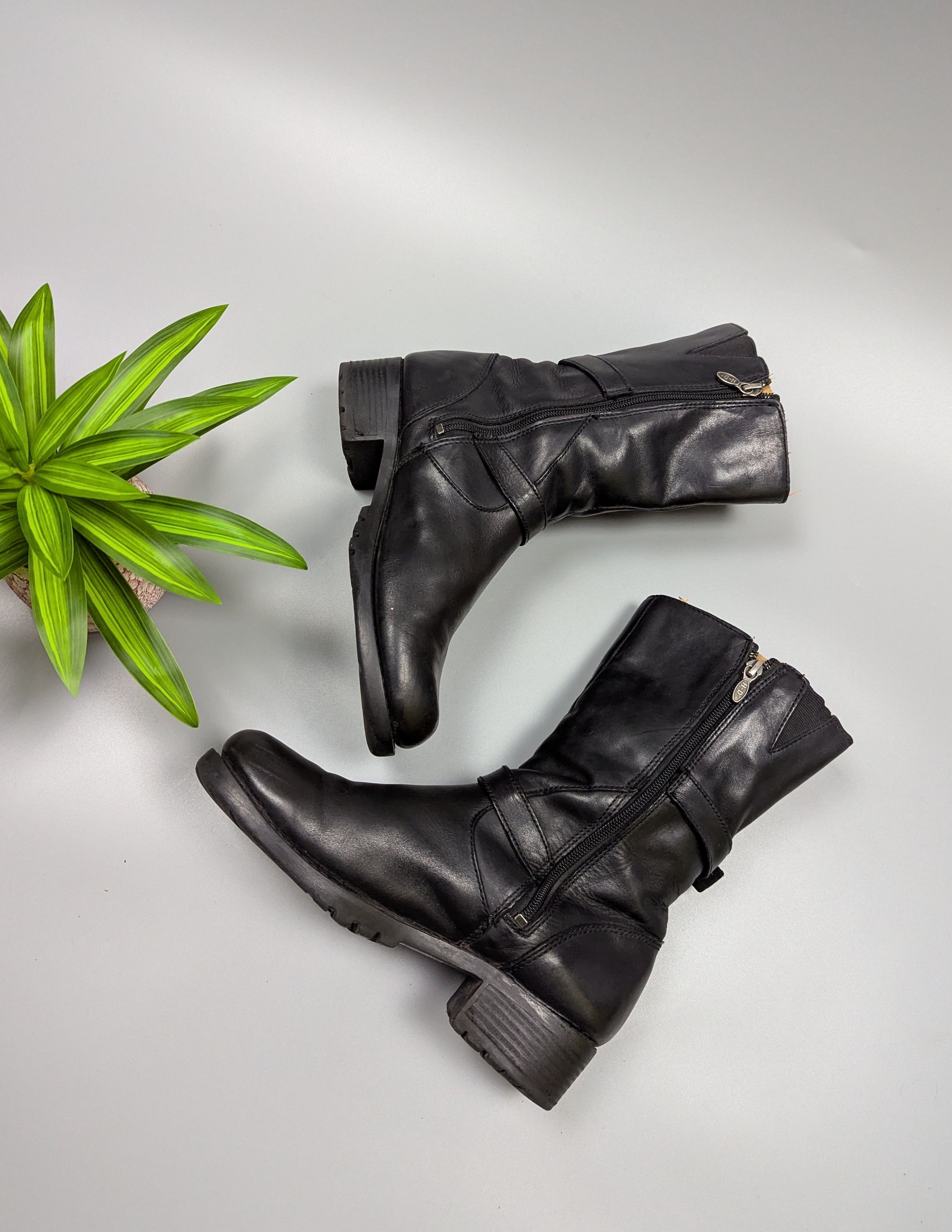 Harley Davidson Harley Davidson Womens VTG Leather Biker Motorcycle Boots Size US 9.5 / IT 39.5 - 6 Thumbnail