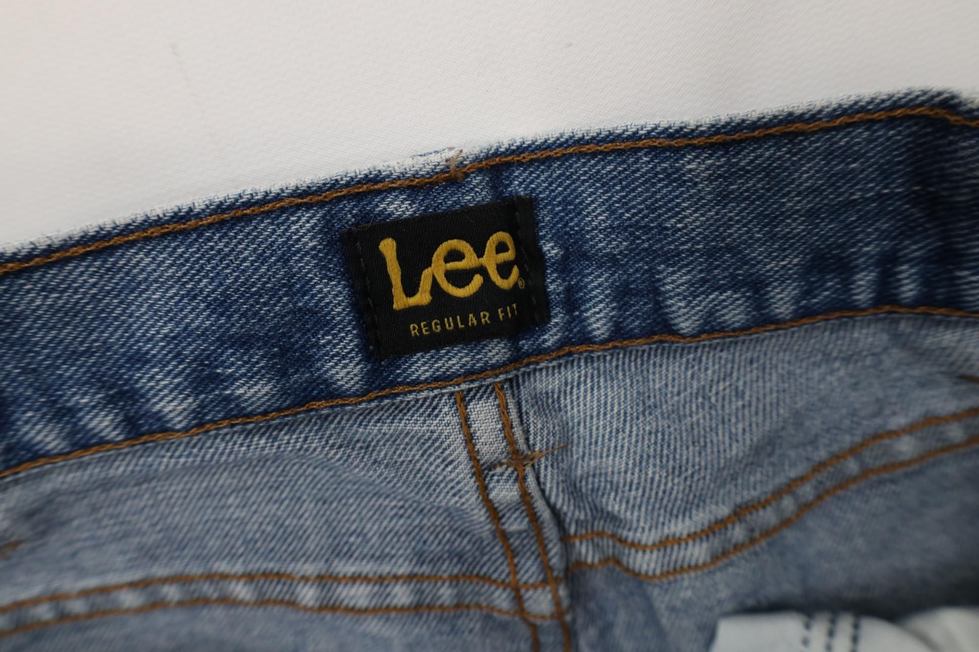 Lee Vintage Y2K Lee Regular Straight Leg Denim Jeans Blue Cotton Size US 33 - 7 Thumbnail