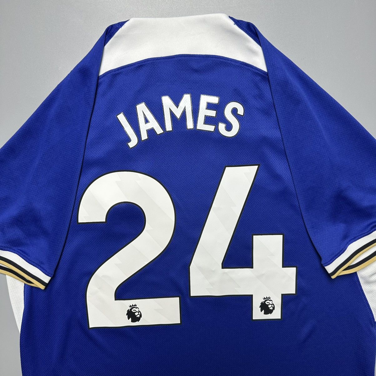 Nike CHELSEA NIKE 2023/2024 FOOTBALL HOME JERSEY #24 JAMES Size US XL / EU 56 / 4 - 7 Thumbnail