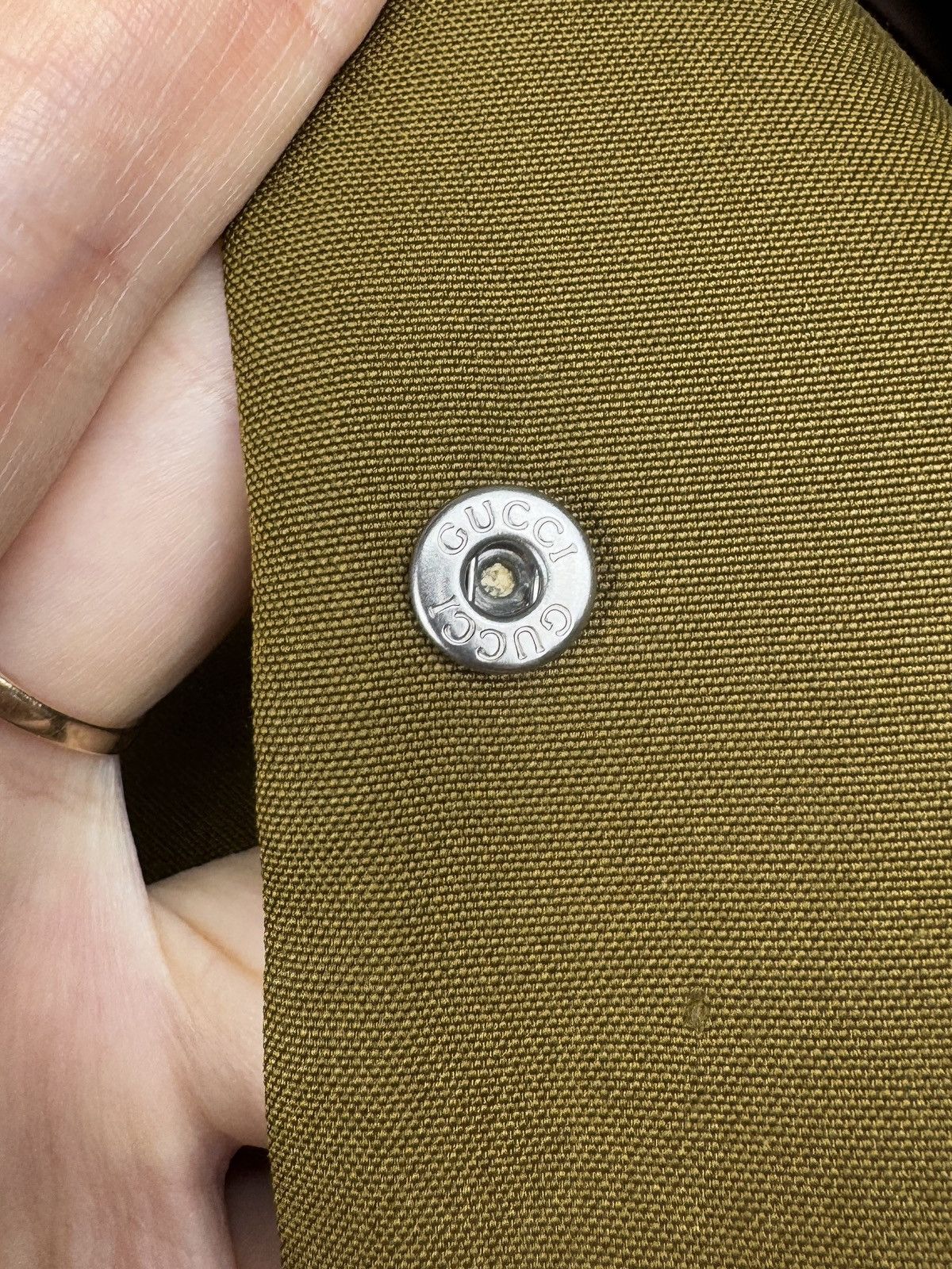 Gucci Gucci x Tom Ford era olive green full silk buttoned blazer Size S / US 4 / IT 40 - 14 Thumbnail